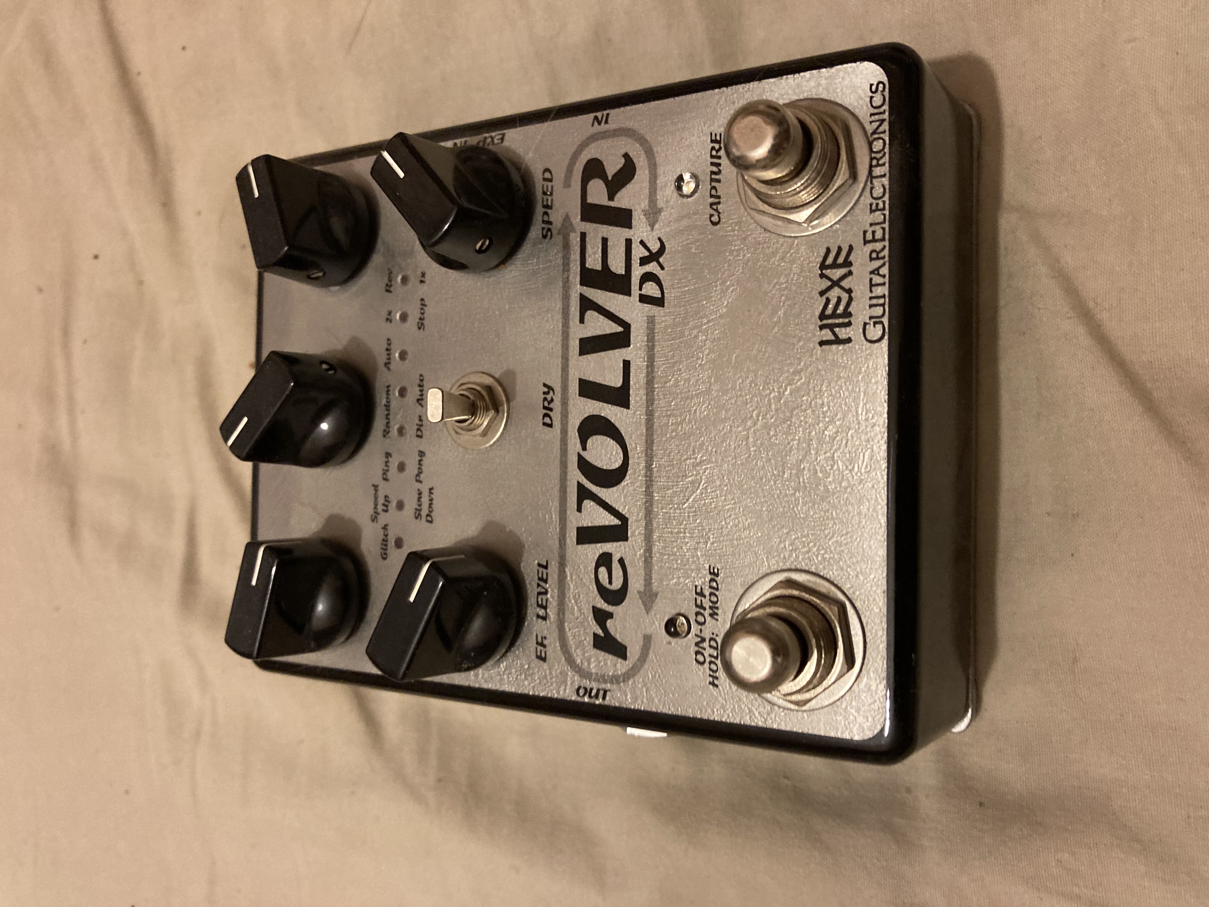 Vends Hexe Revolver DX