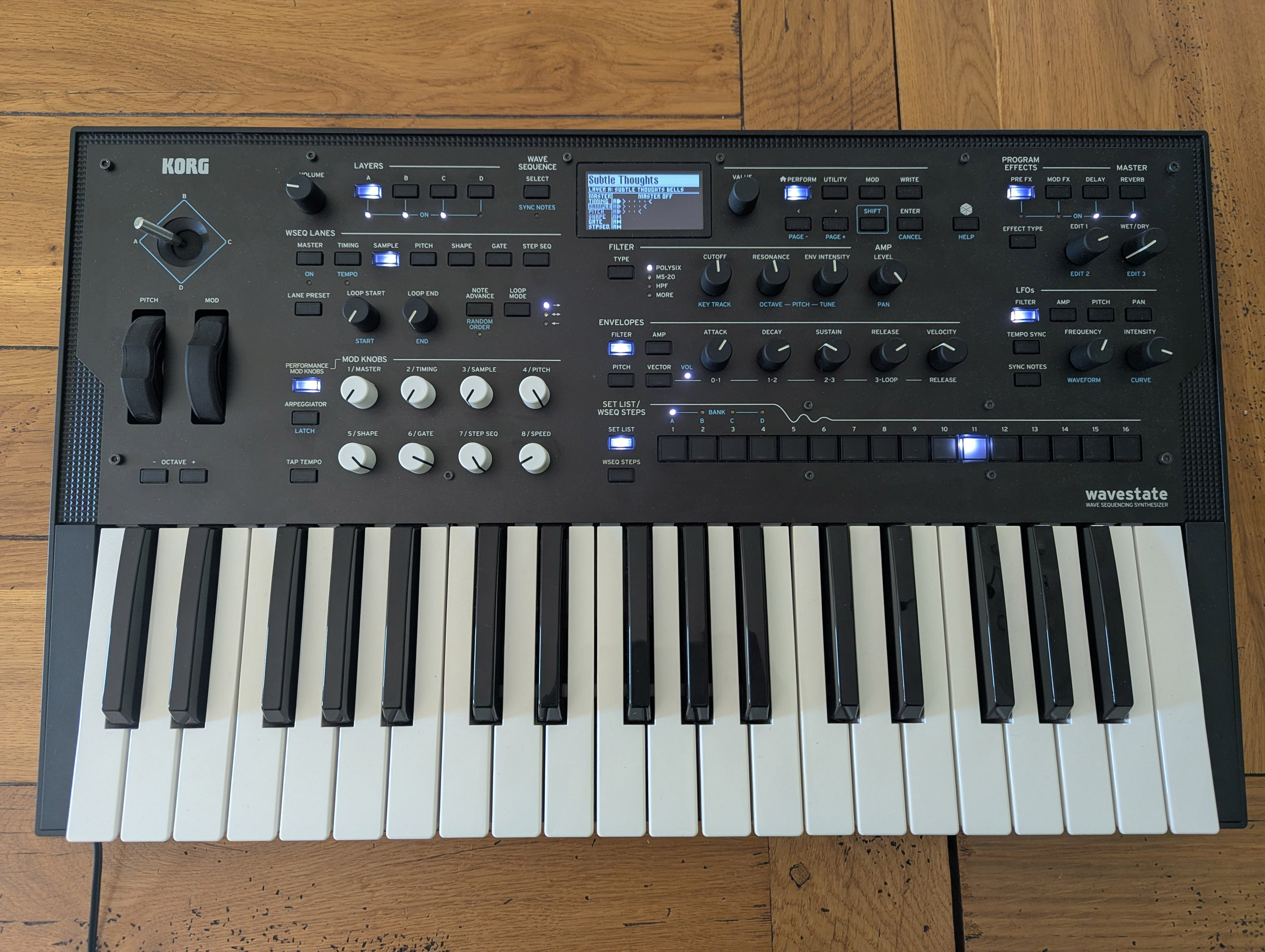 Vends Wavestate, excellent état, complet, port inclus