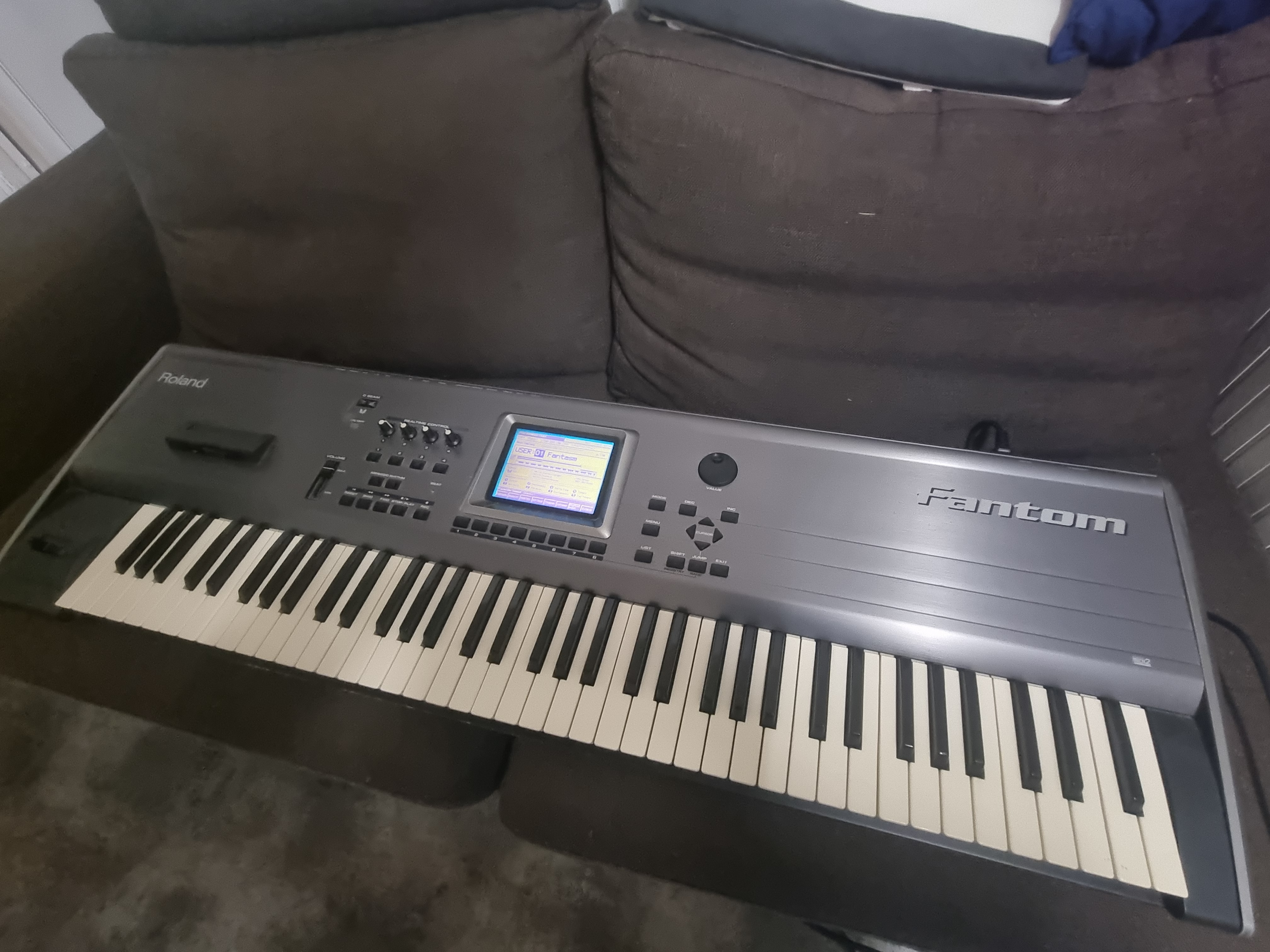 Vends clavier avec housse de transport  