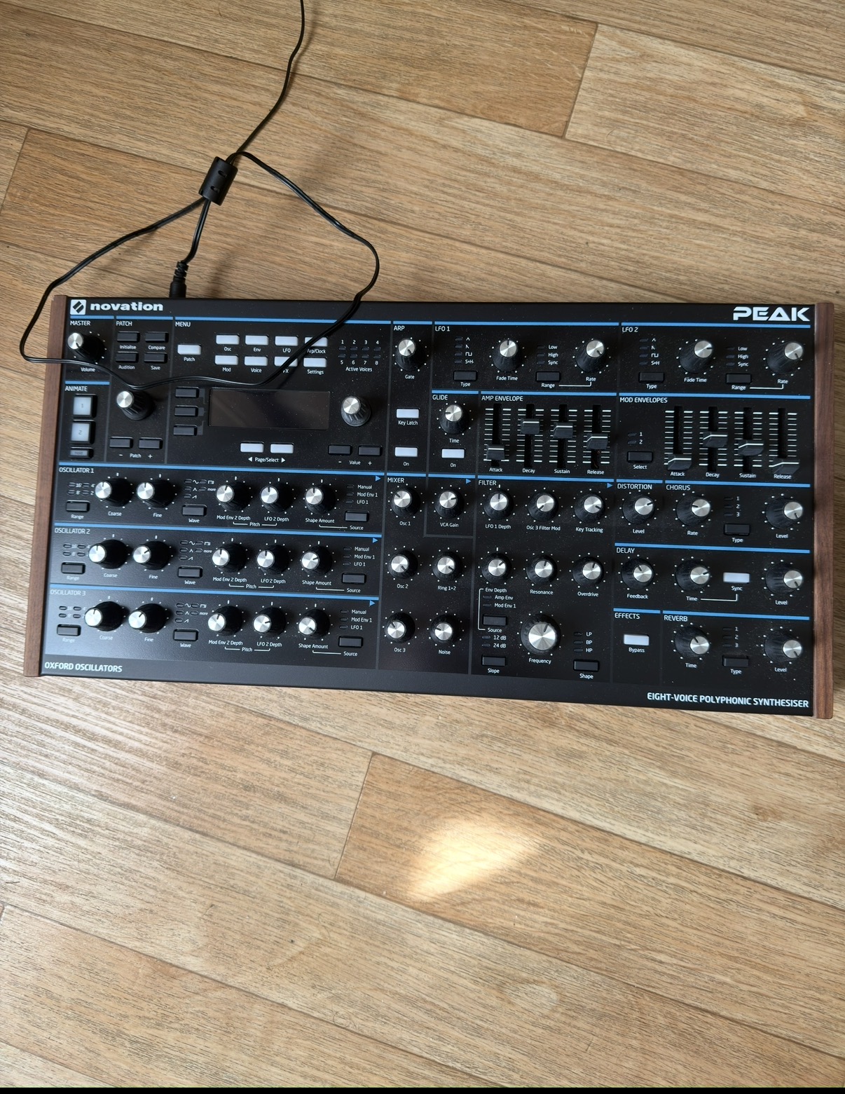 Vends Novation Peak