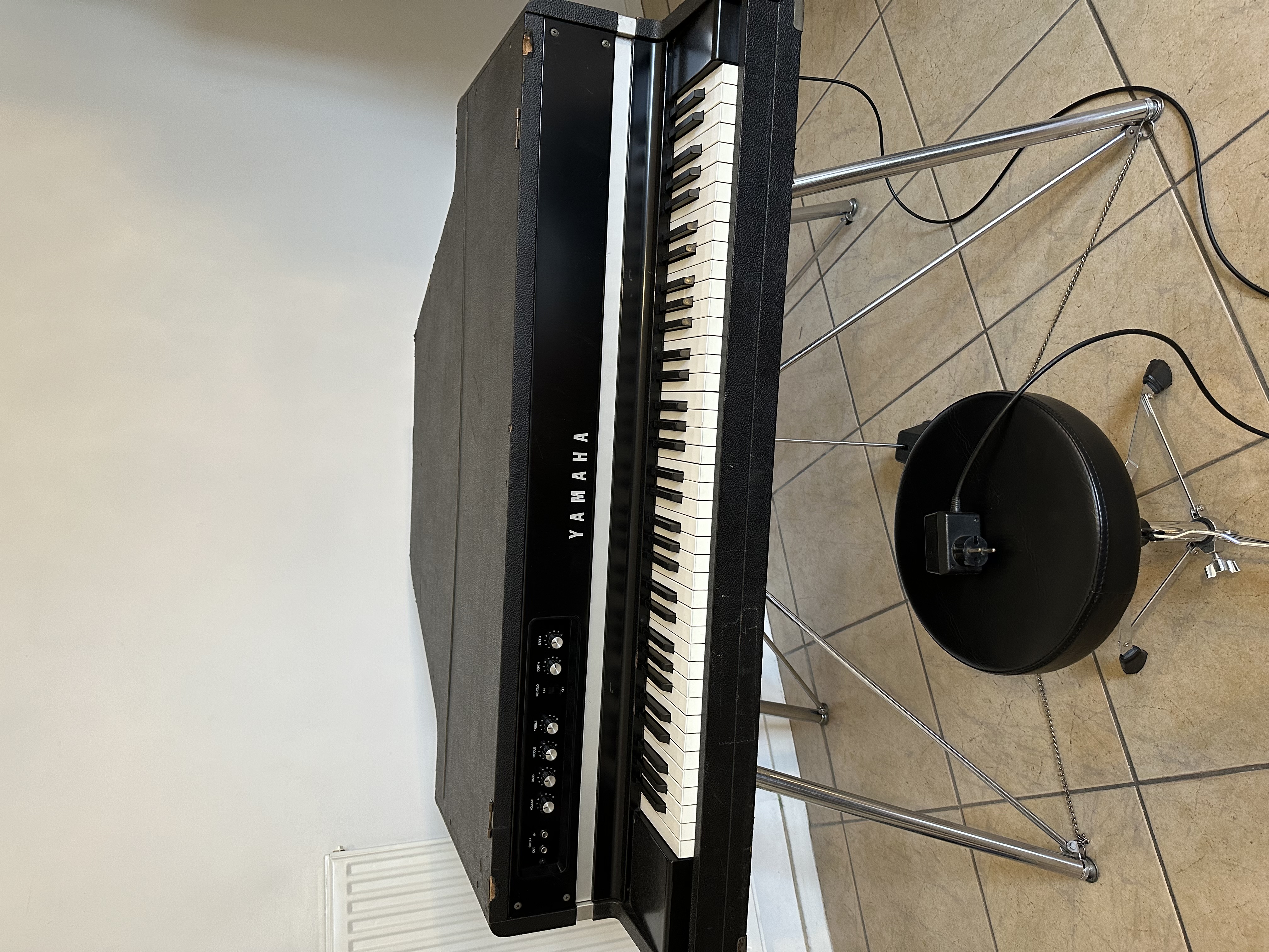 Piano Yamaha CP70B