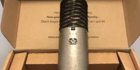Vends Aston microphone spirit