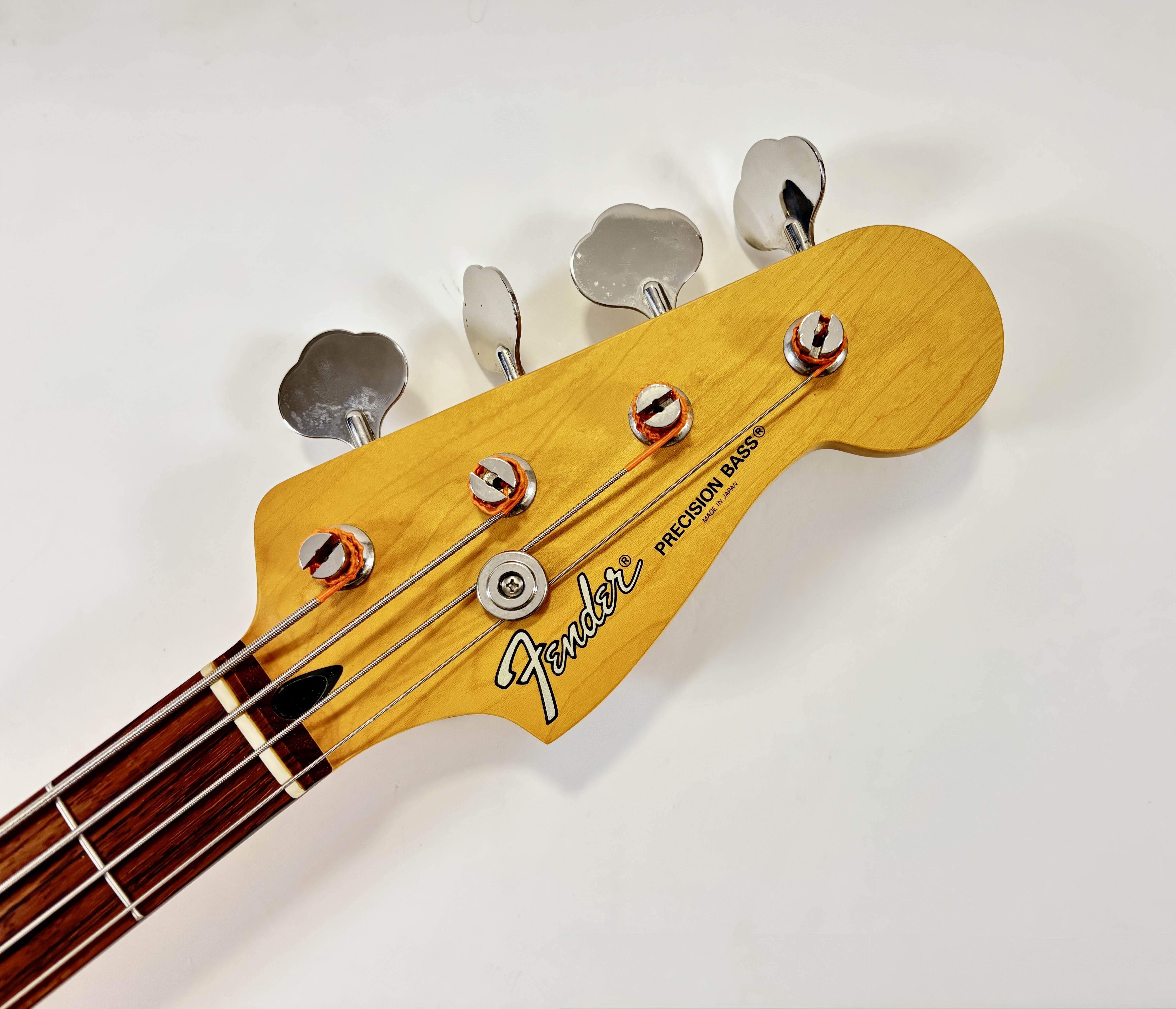 Fender PB-62 (56695)