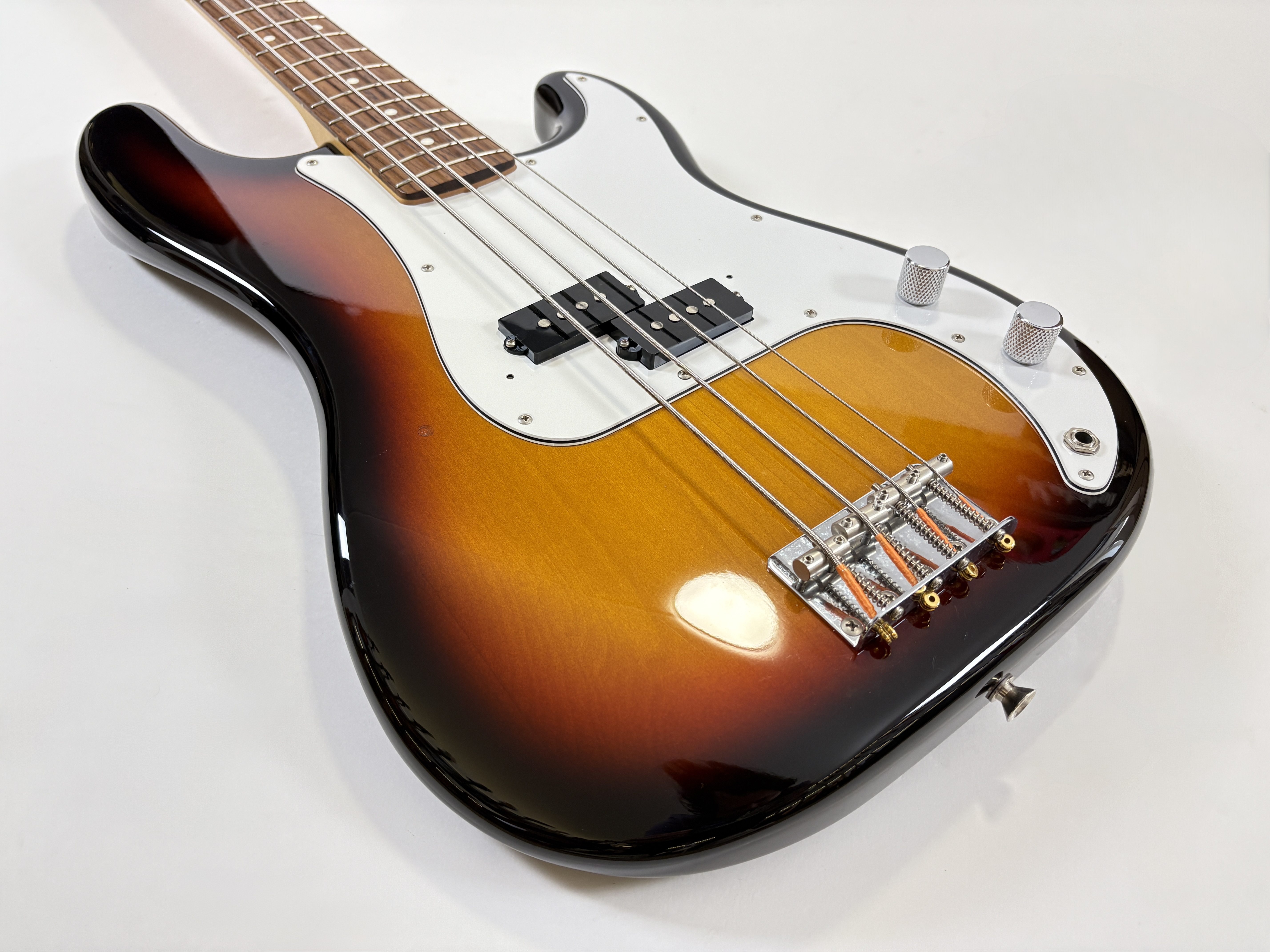 Fender PB-62 (98564)