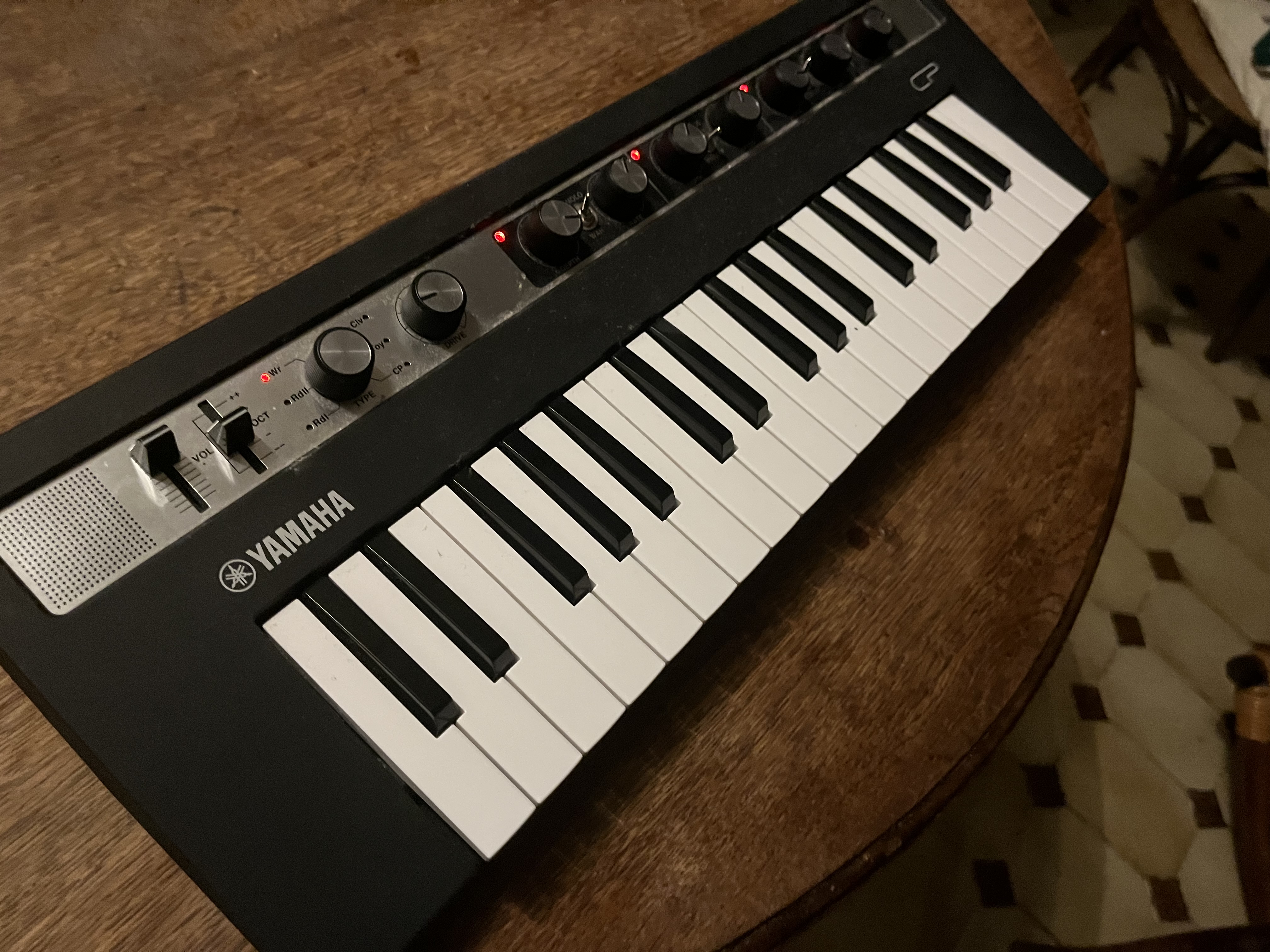 Yamaha reface CP en très bon état 