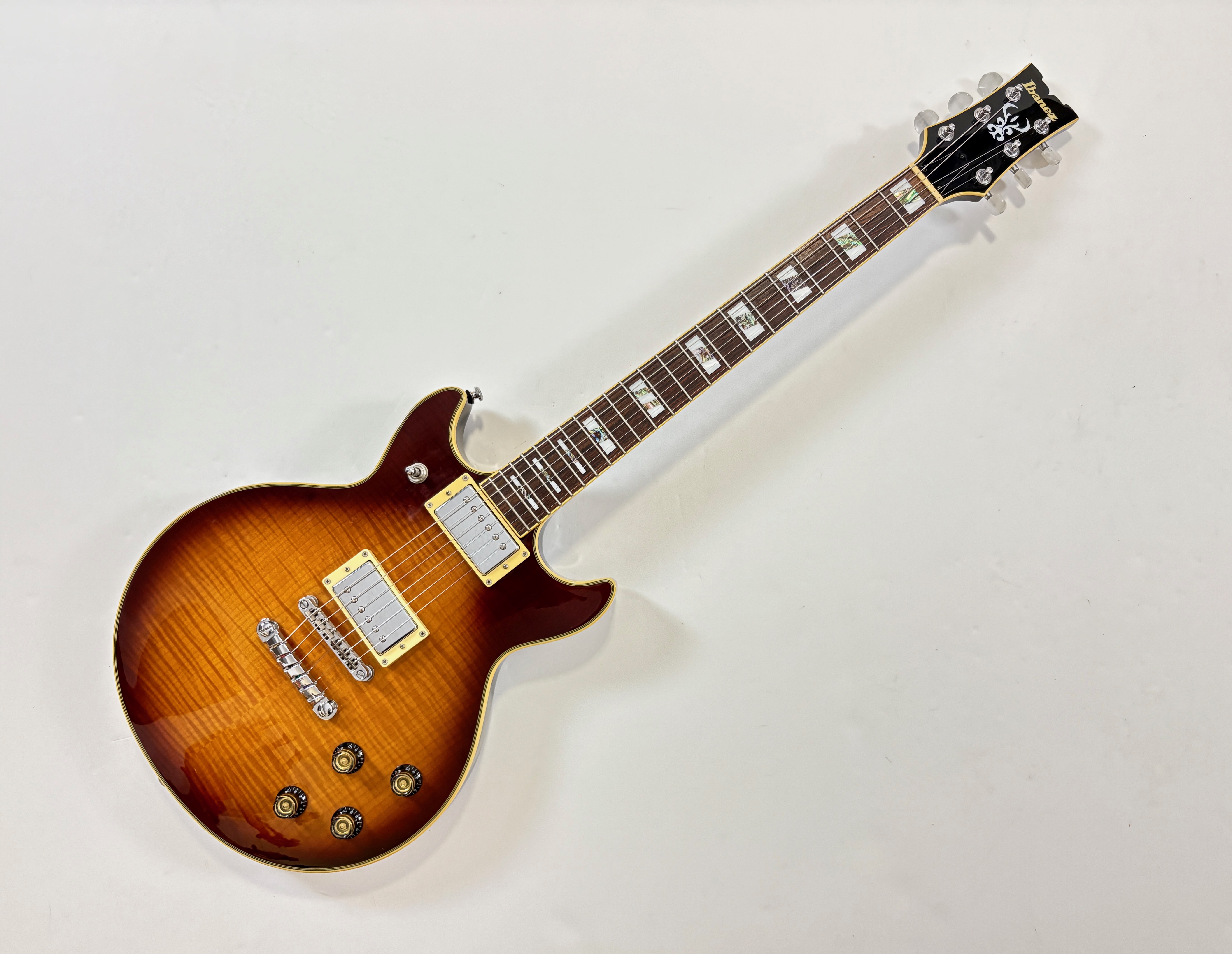 Ibanez AR300 Artist 2005 Brown Sunburst