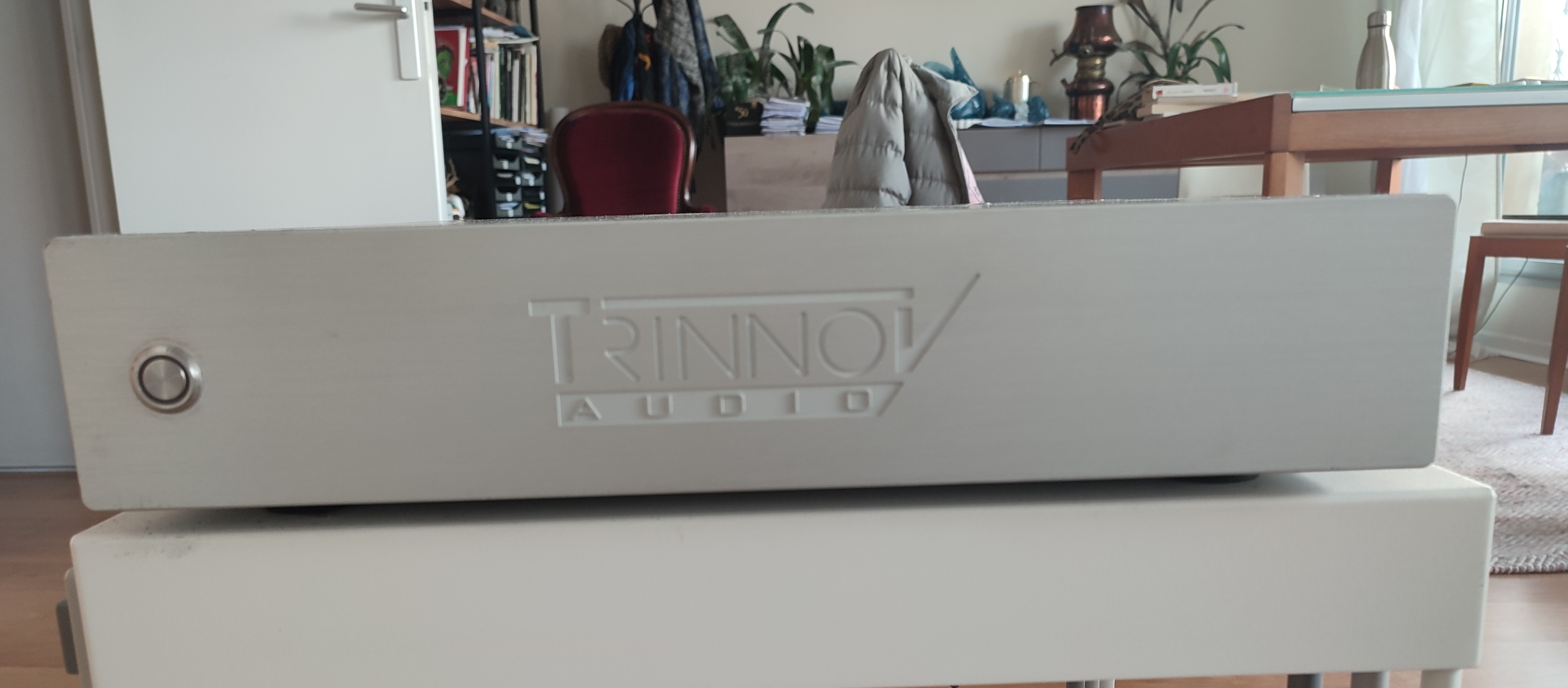 Pré ampli Trinnov ST S 000069 pour mixer musique, gérer salle d'écoute