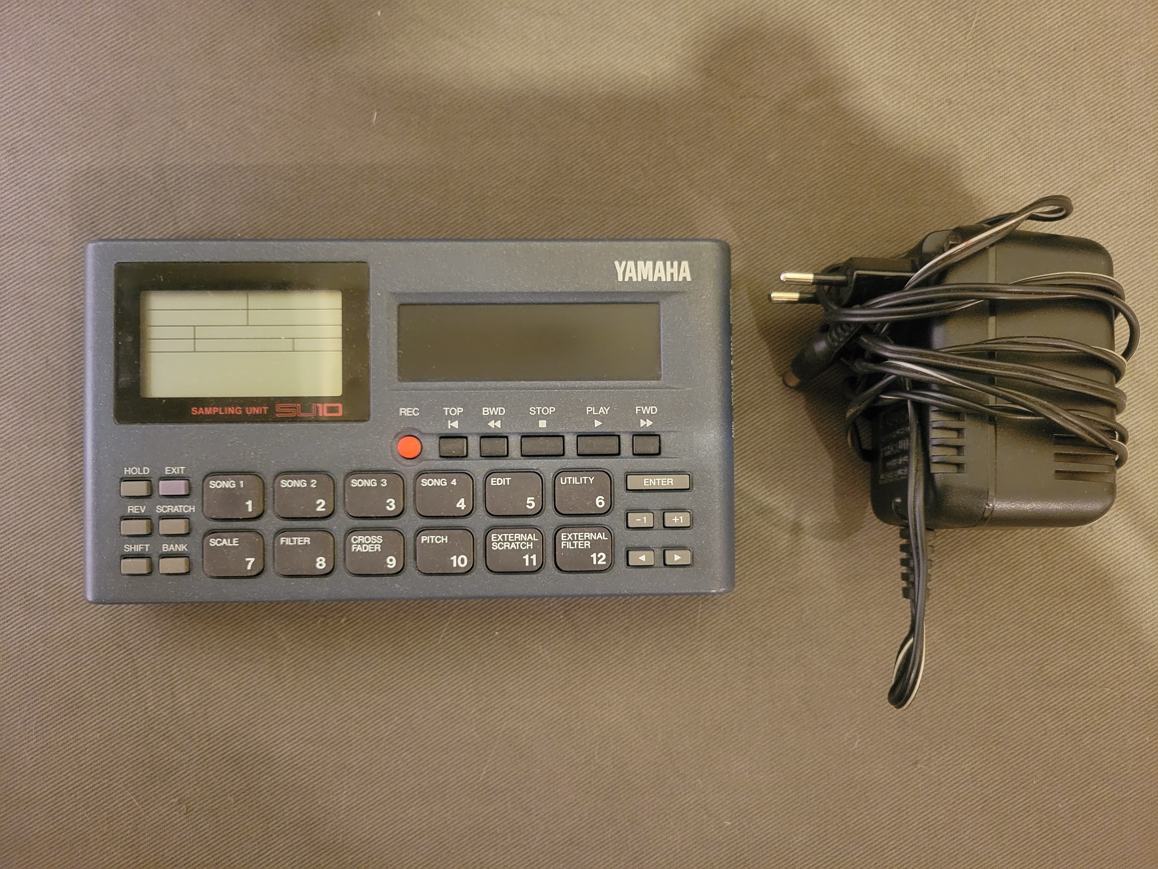 Yamaha SU10 (83415)
