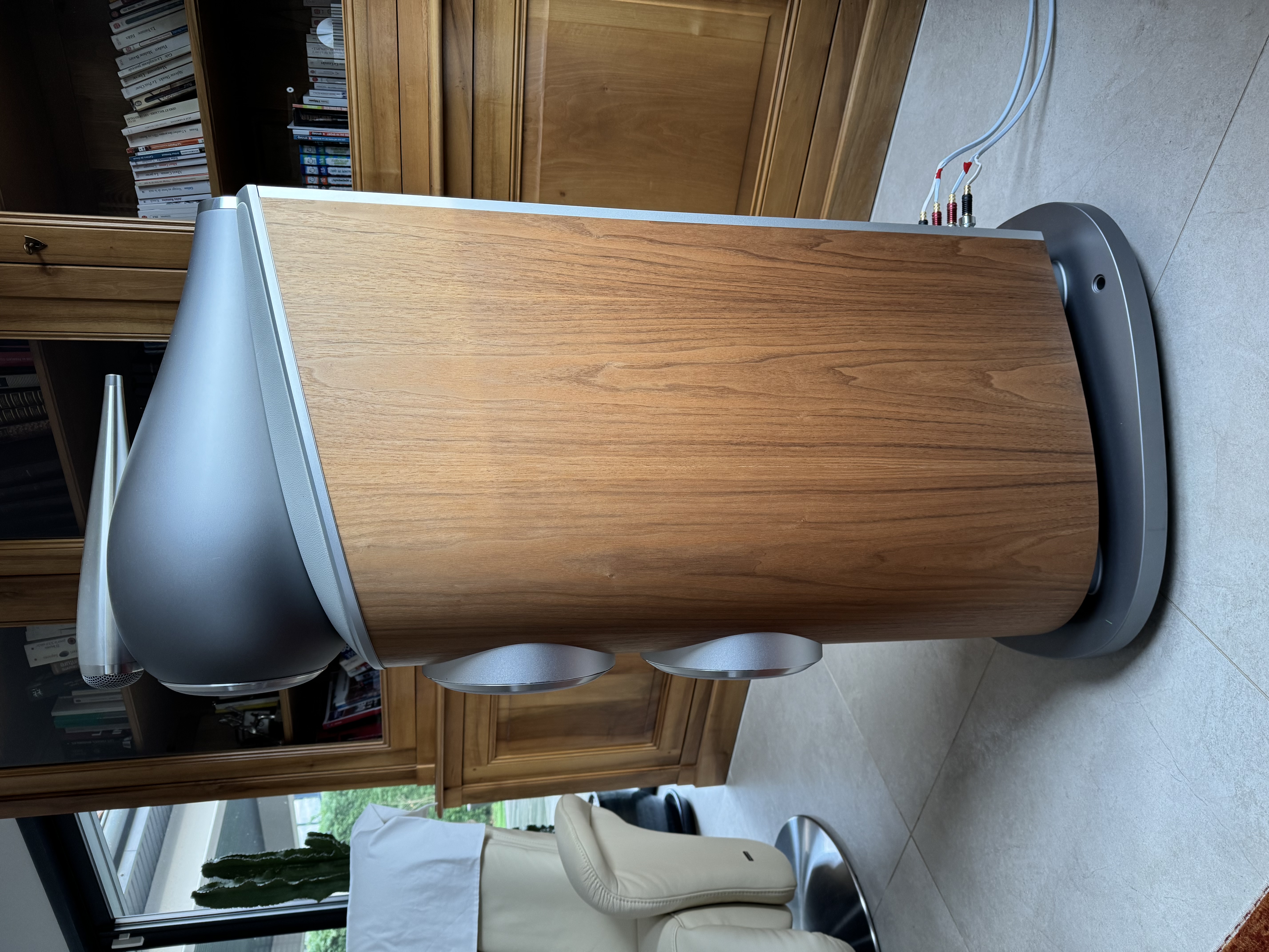 B&W Bowers & Wilkins (42990)