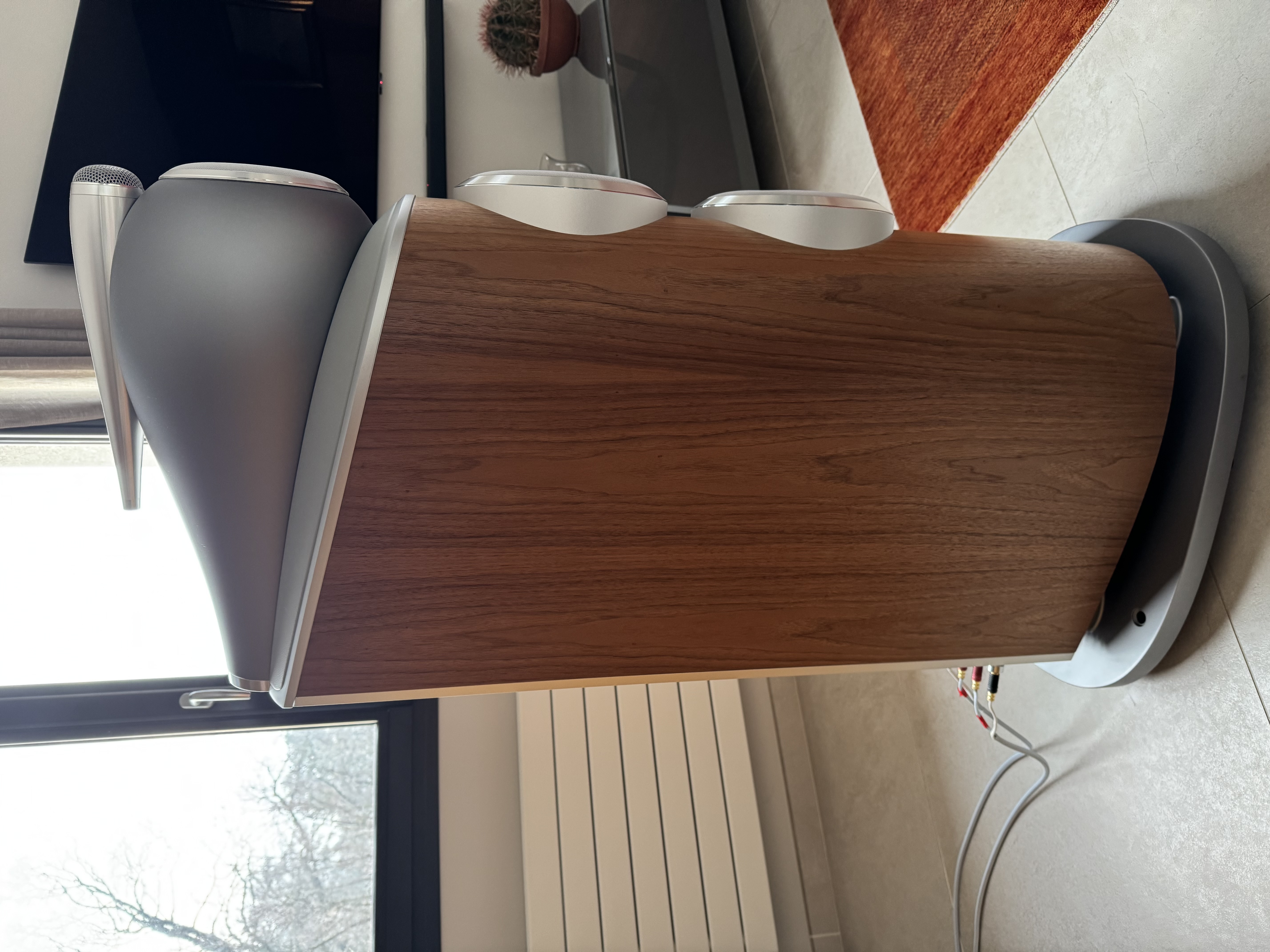B&W Bowers & Wilkins (81754)