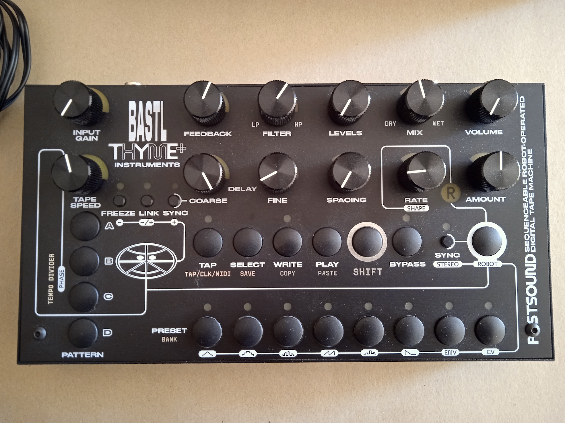 Bastl Instruments Thyme+ 