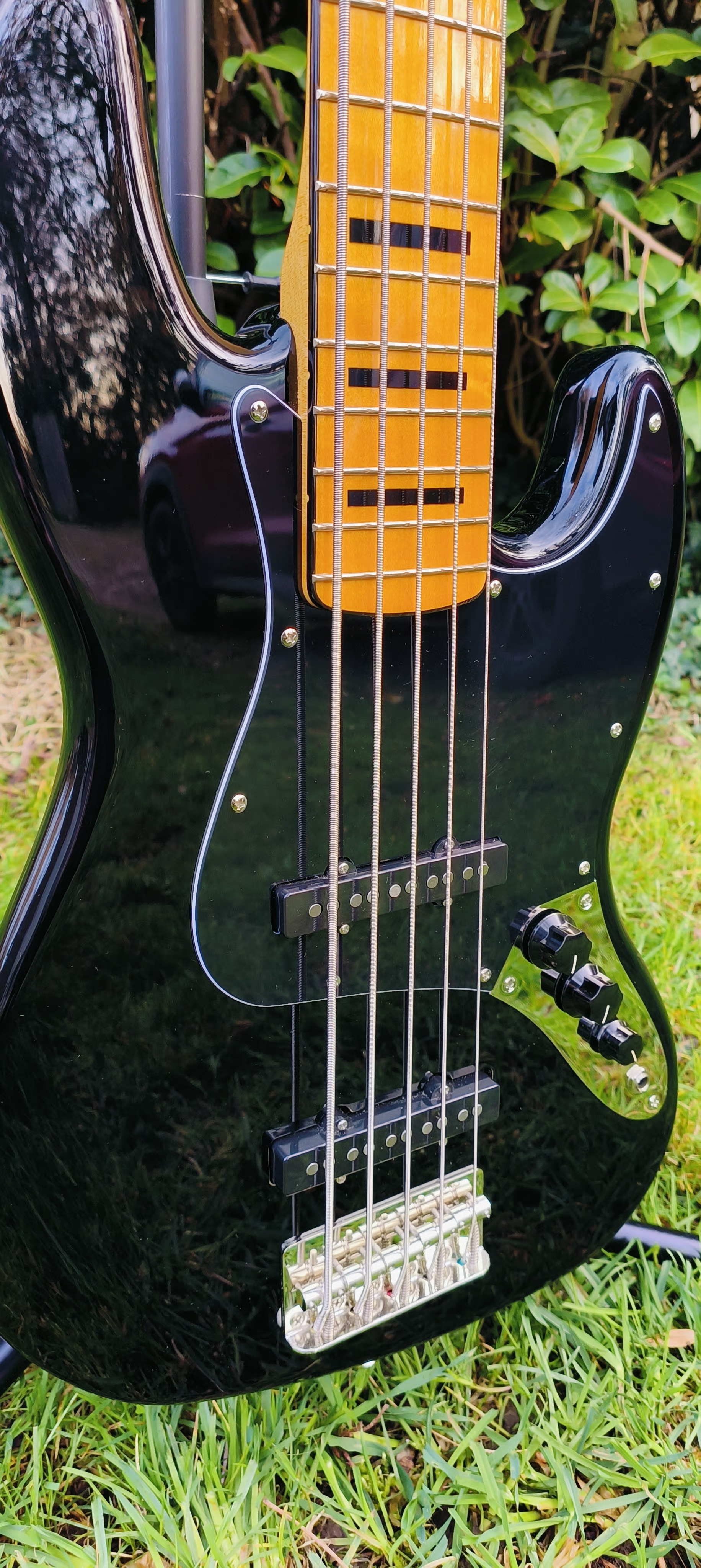 Fender Classic Vibe '70s Jazz Bass V 2025 - MN Black + housse