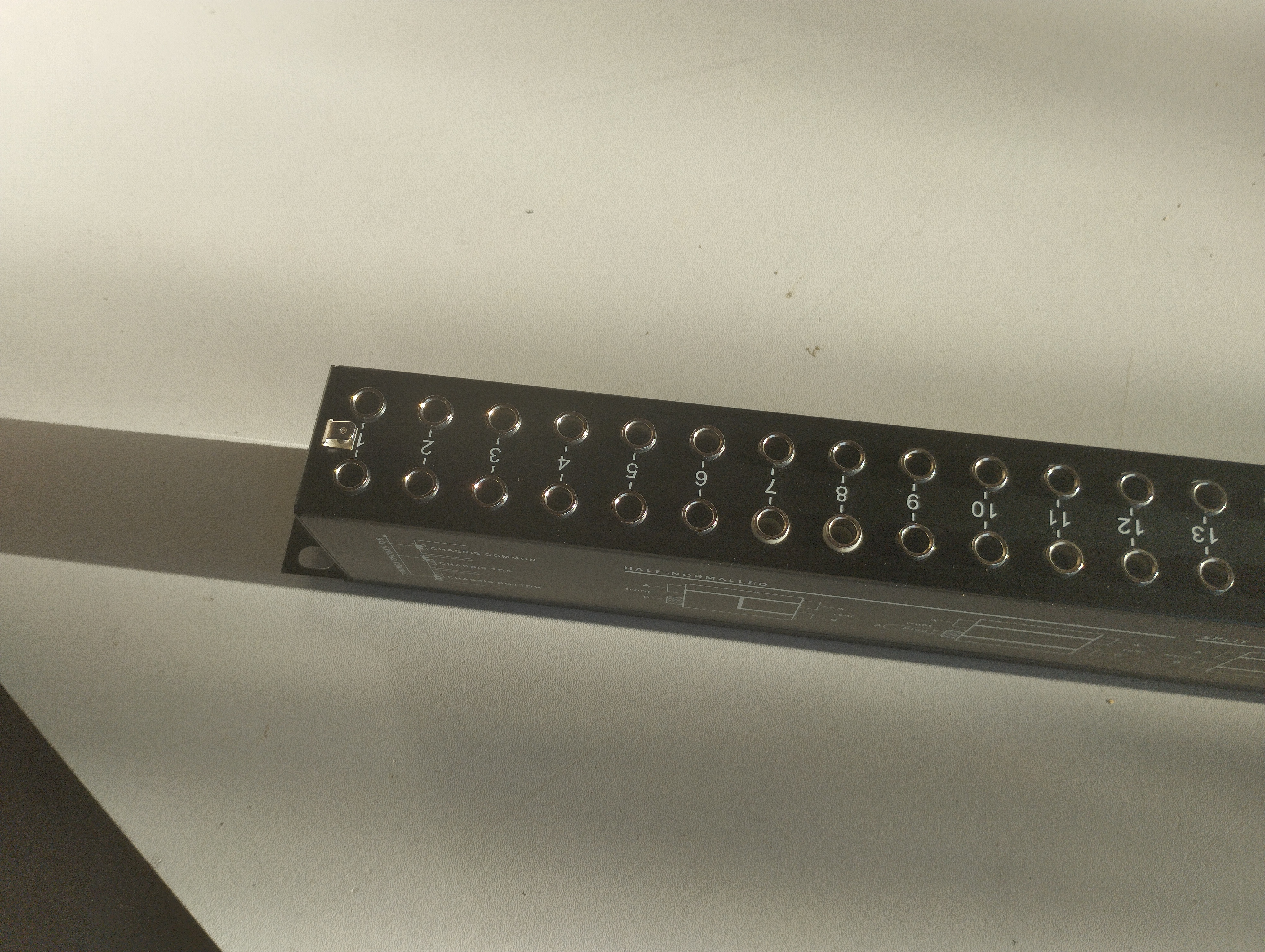 Neutrik NYS-SPP-L1 (502)