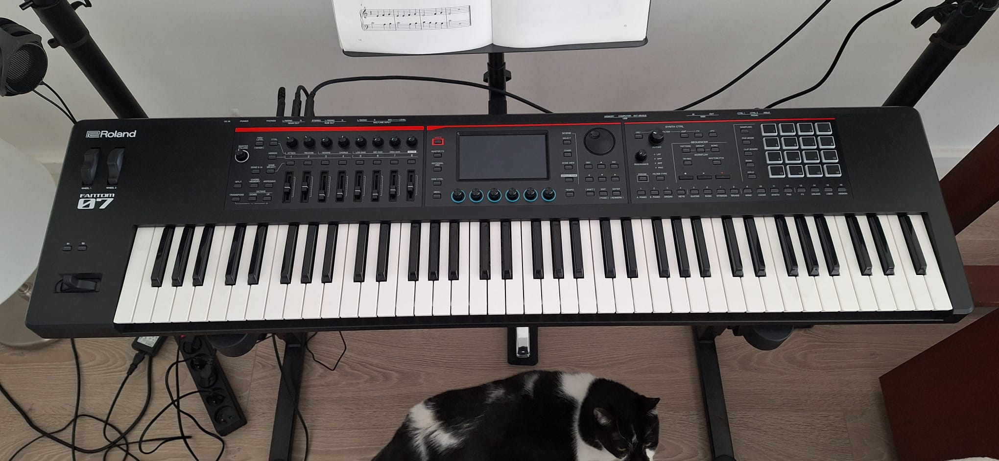 Vends Roland Fantom 07