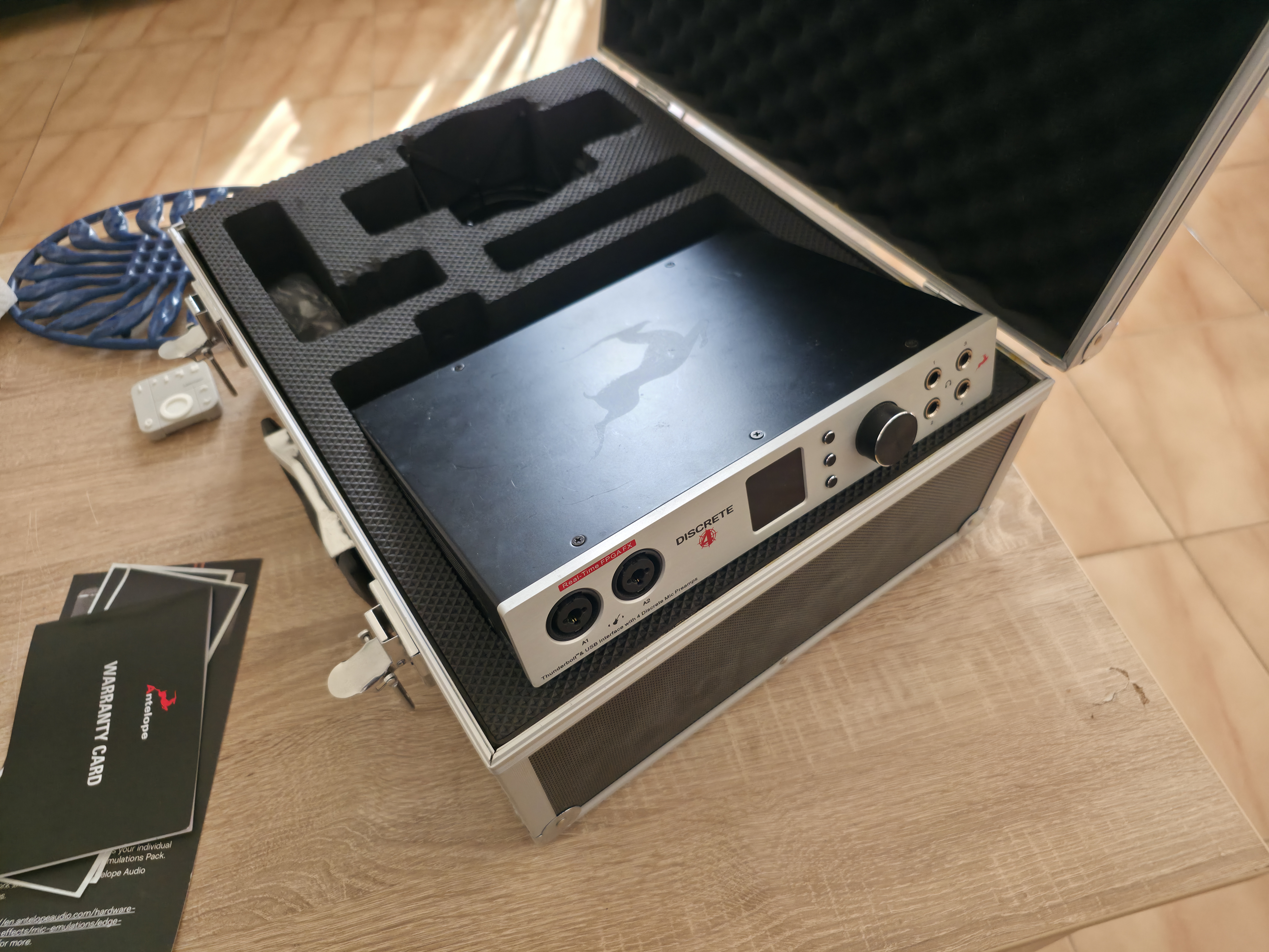 LOT EXCEPTIONNEL : Antelope Discrete 4 + Edge Duo + Valise de protection – Solution pro clé en main pour studio et live