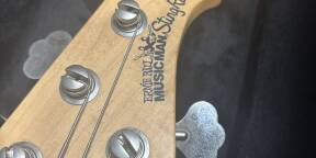Vends basse MusicMan StingRay 4 cordes