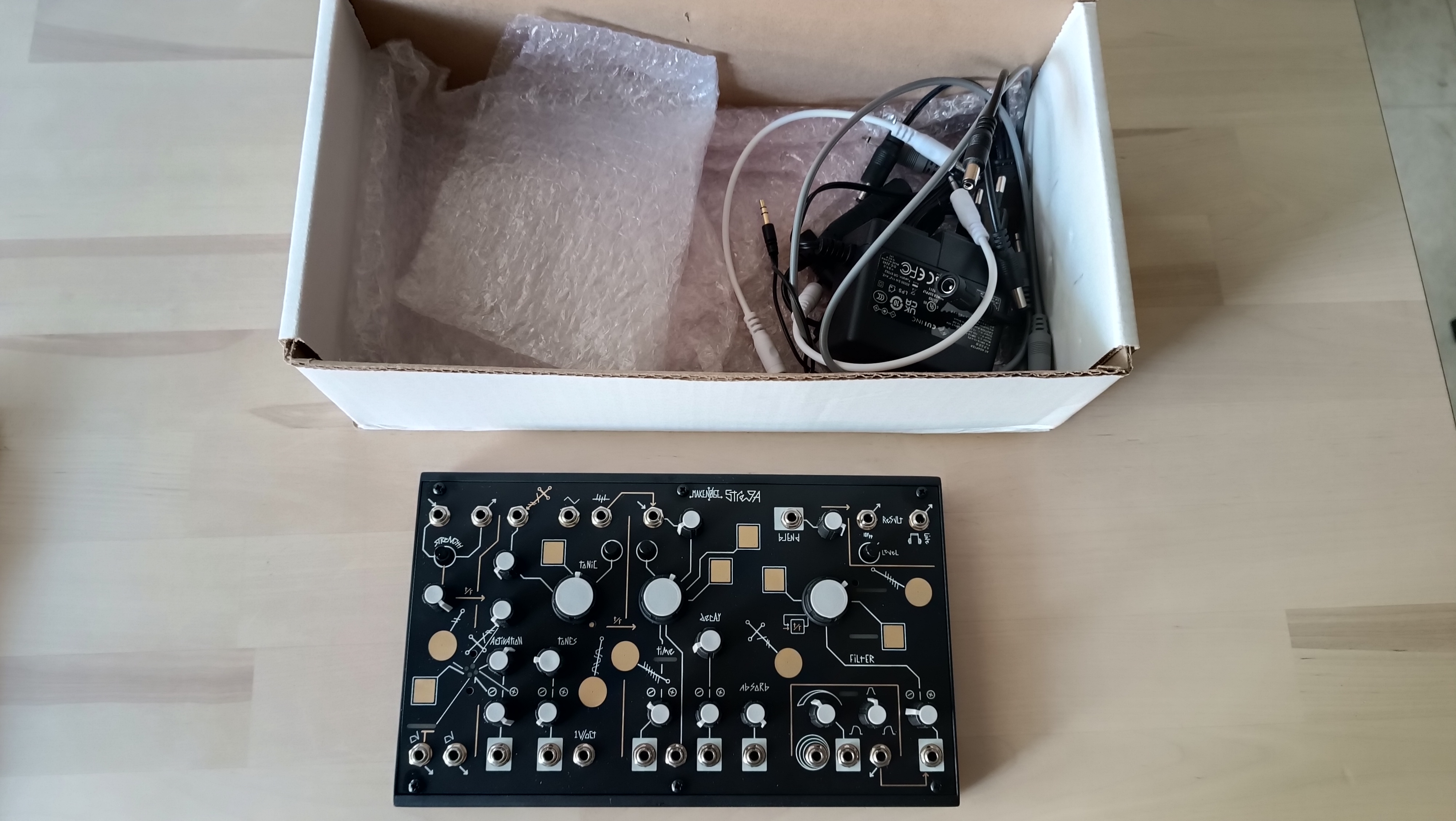 Vends Make Noise Strega parfait état