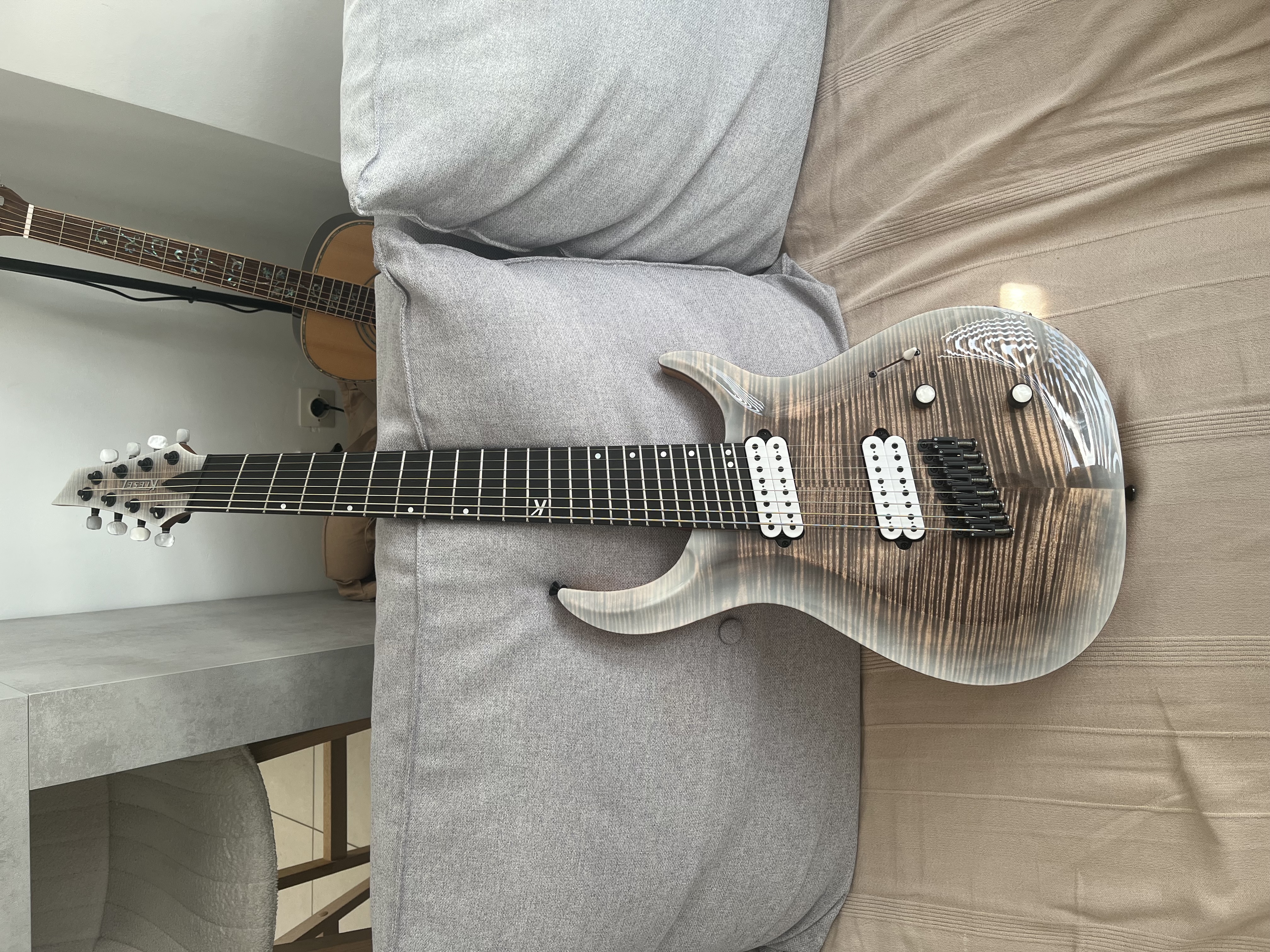 Kiesel Crescent 8 - État Mint