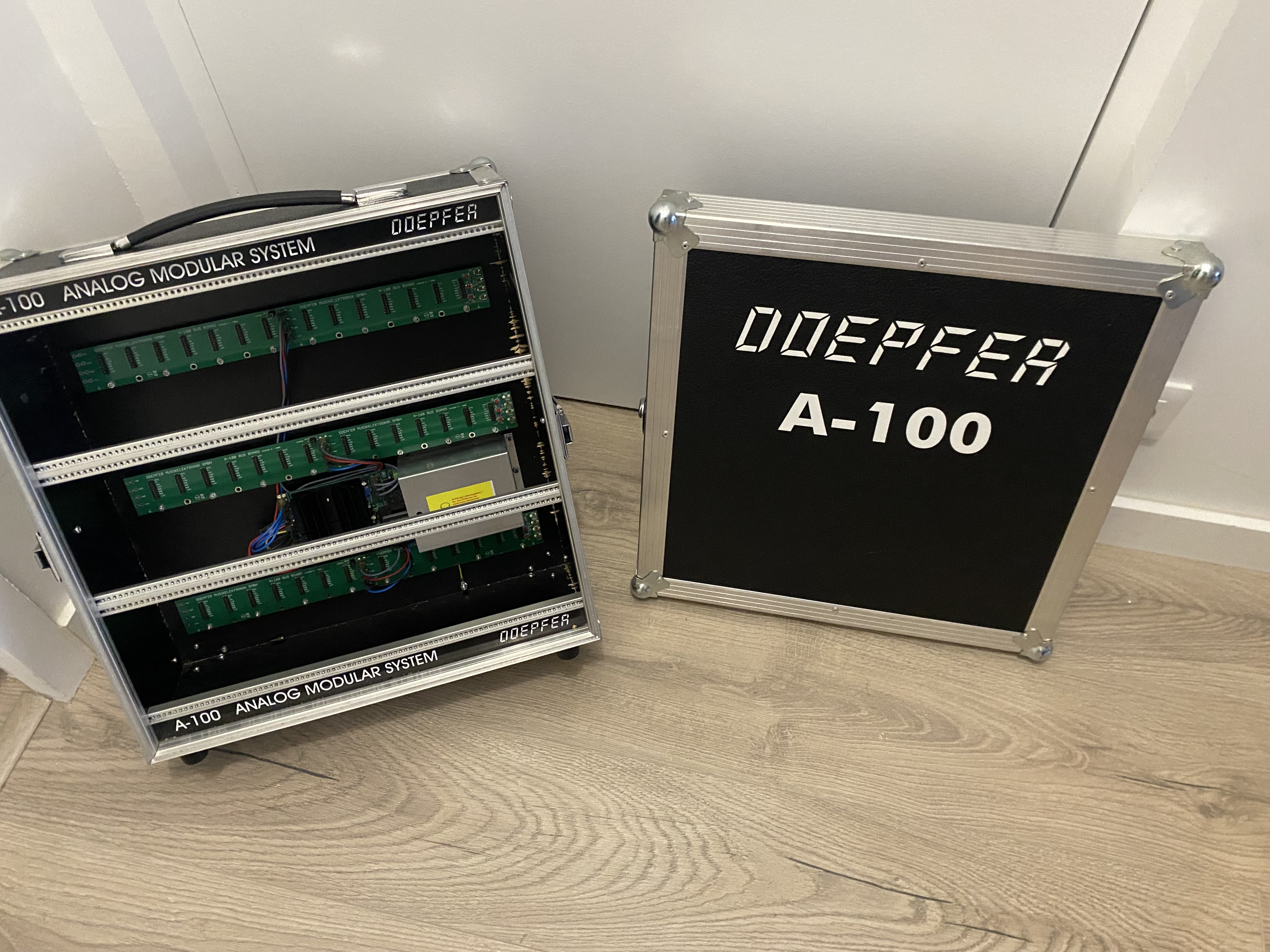 Case doepfer 9U (3*84hp)