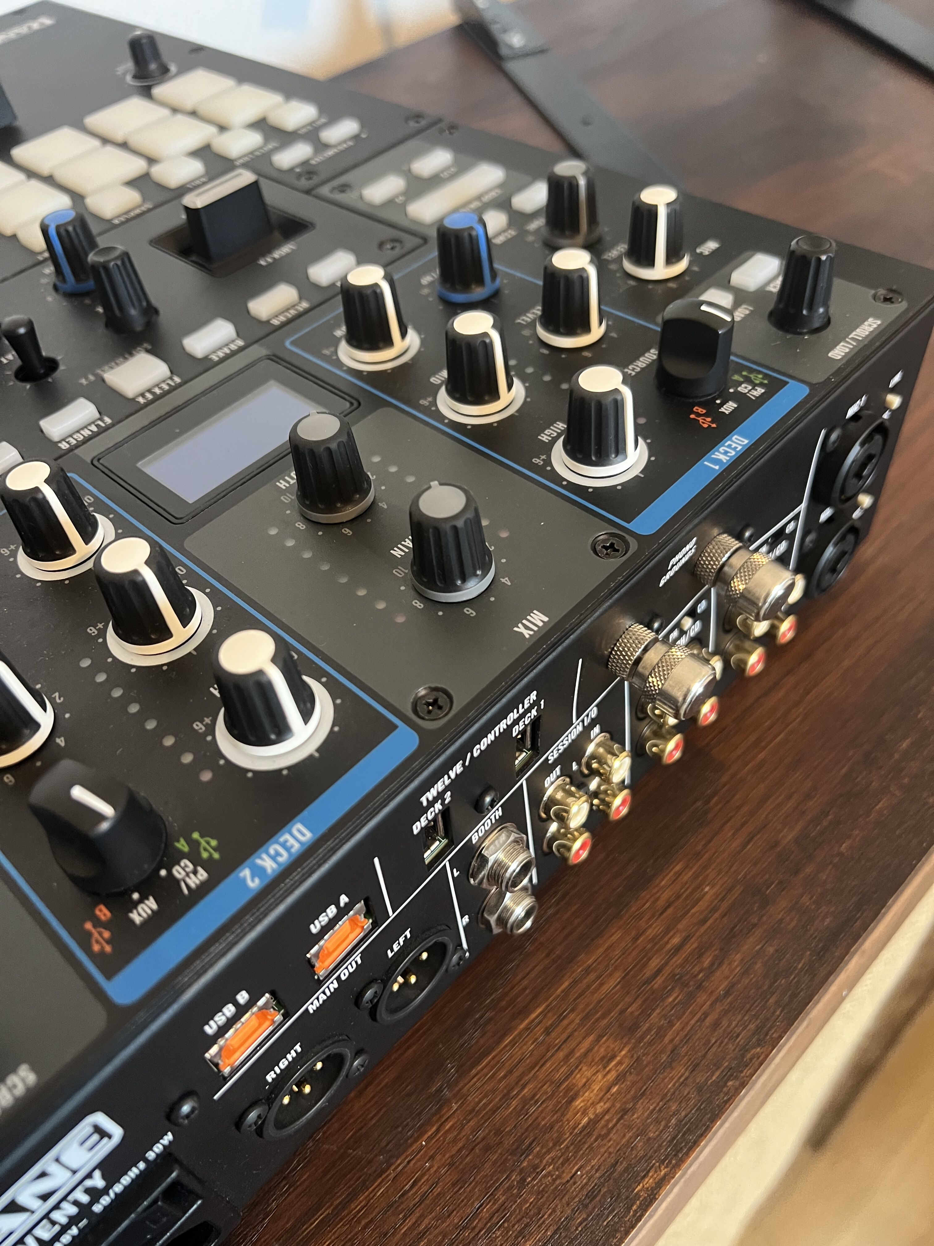 Vends Table Rane Seventy 