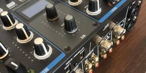 Vends Table Rane Seventy