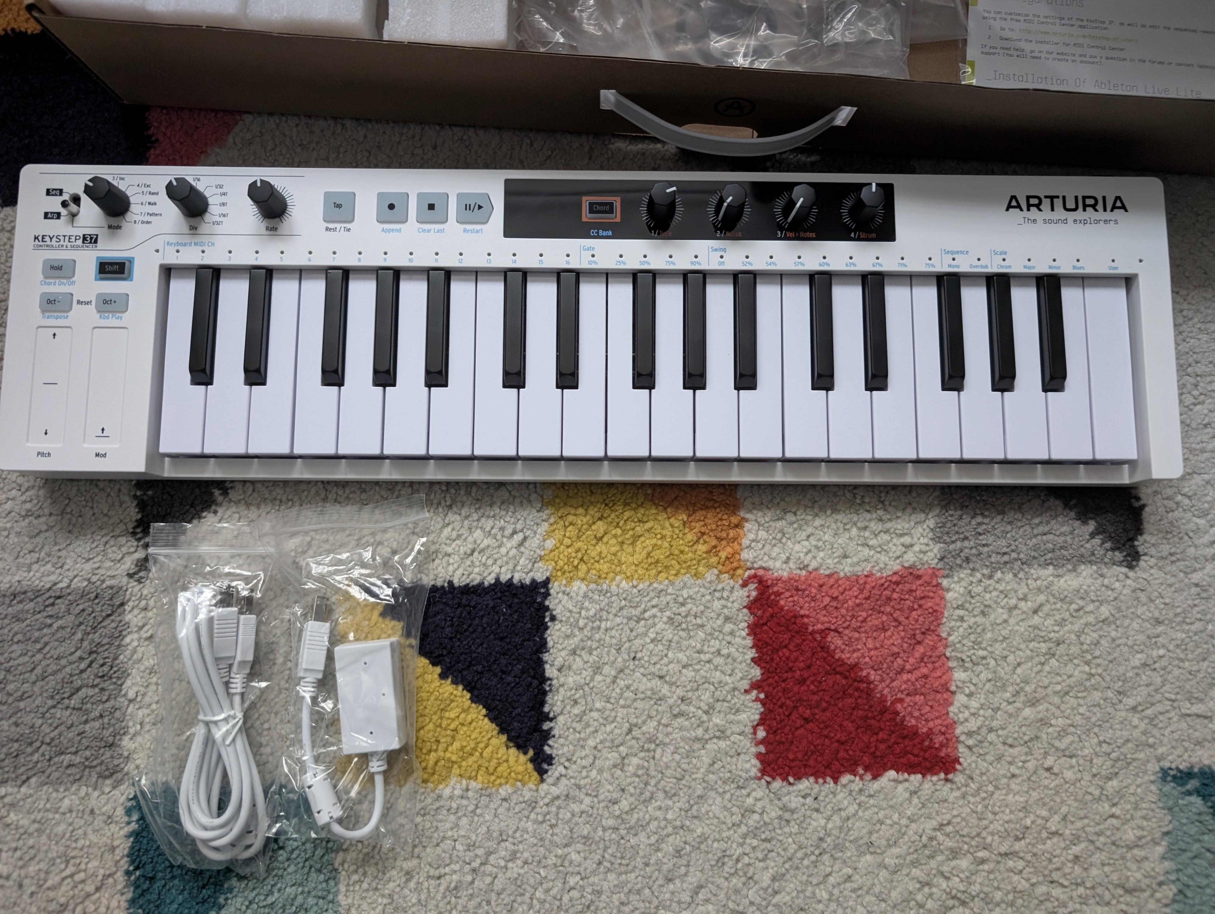 Arturia Keystep 37 Etat Neuf + Garantie + Facture