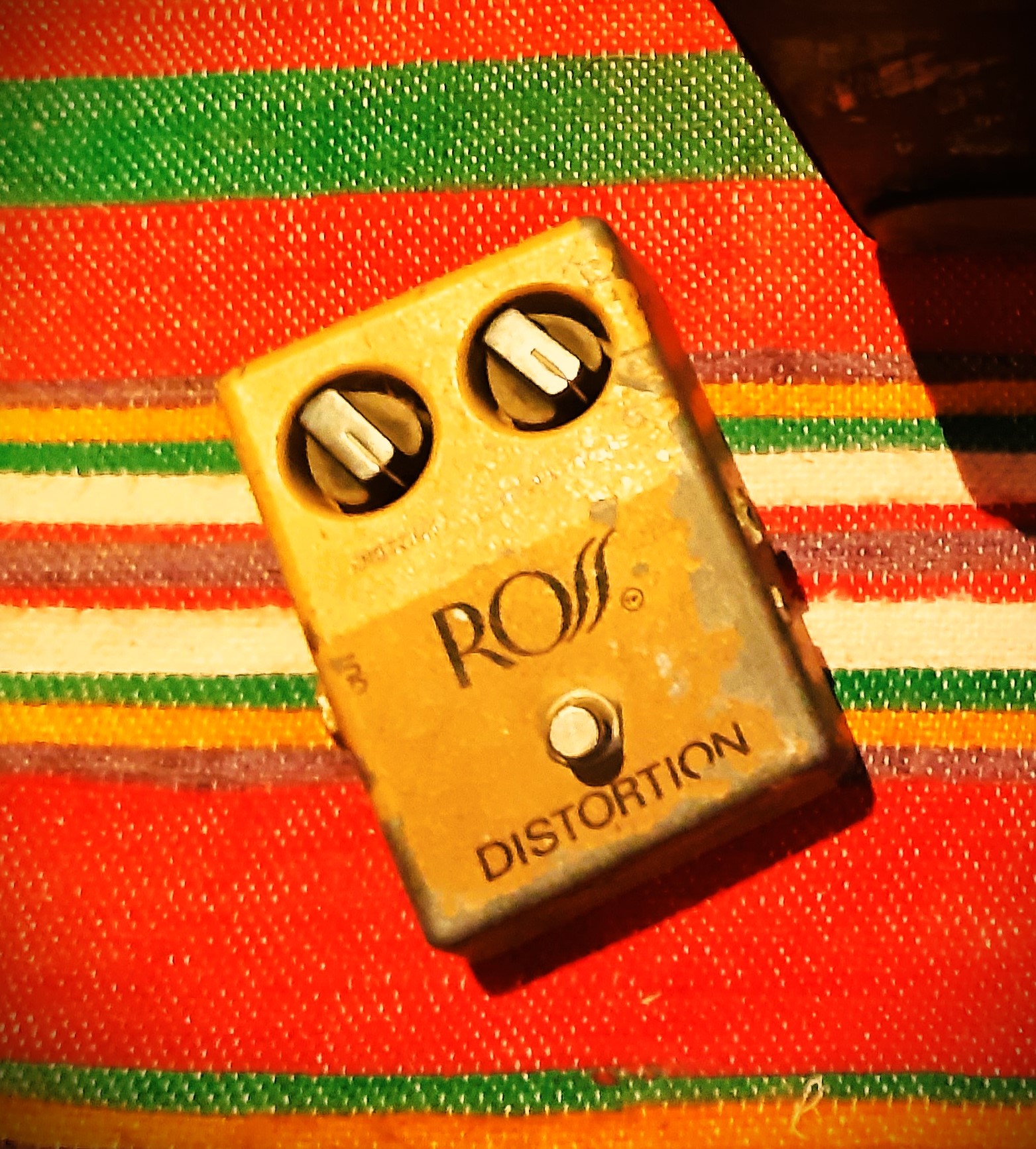 Pédale distortion ROSS !!!