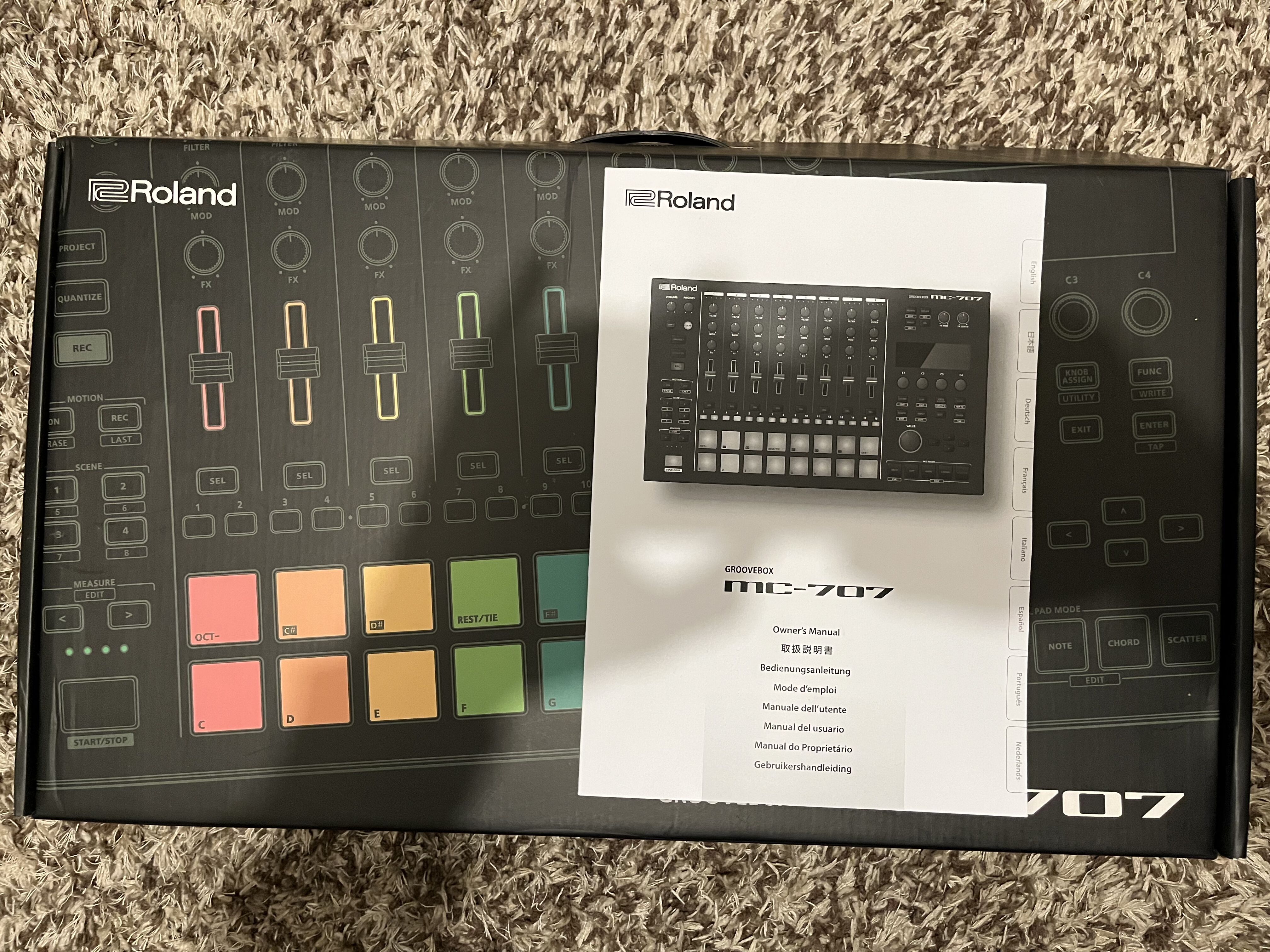 Roland MC-707 (1086)