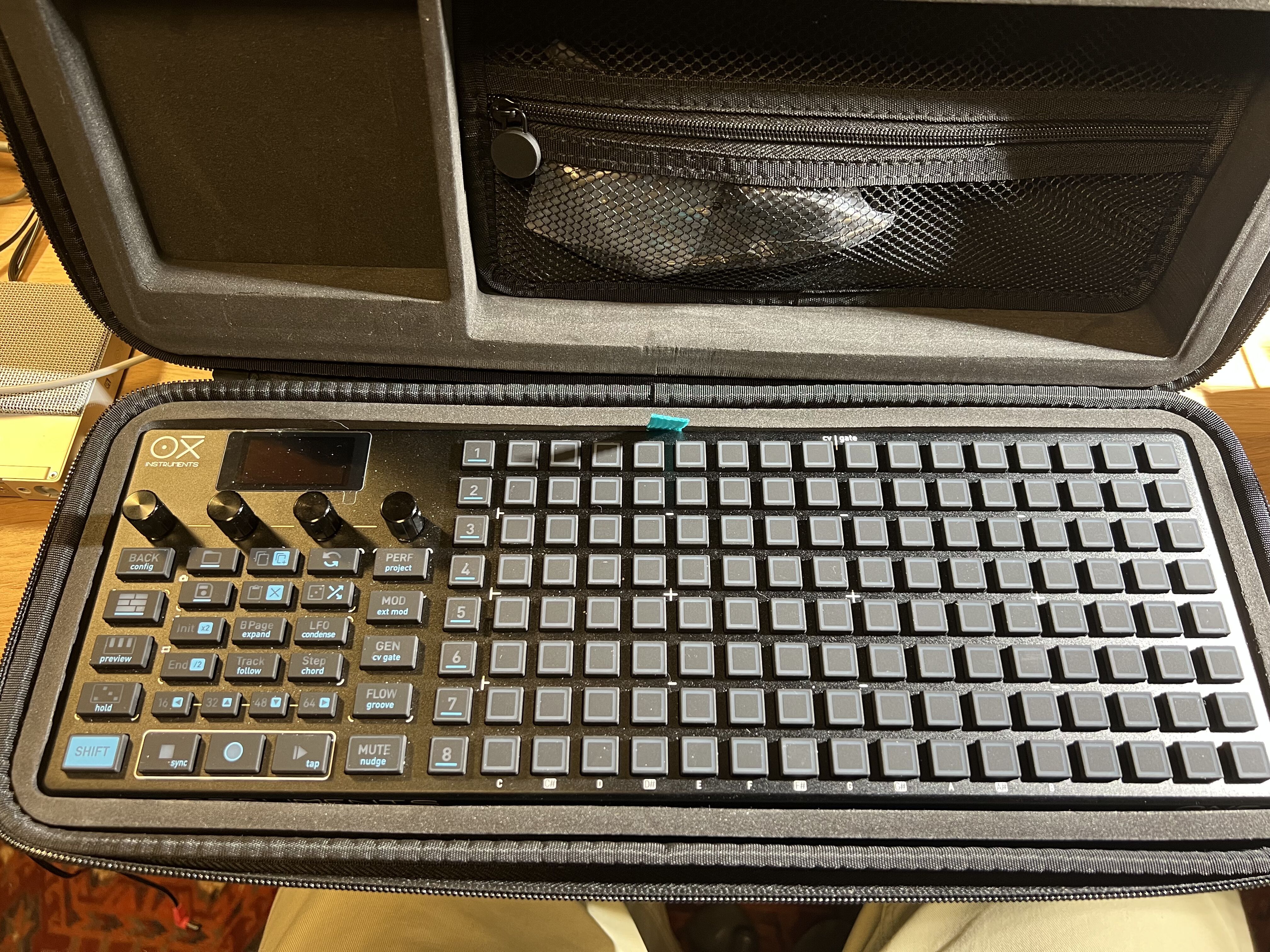 Vends Oxi one MKII comme neuf