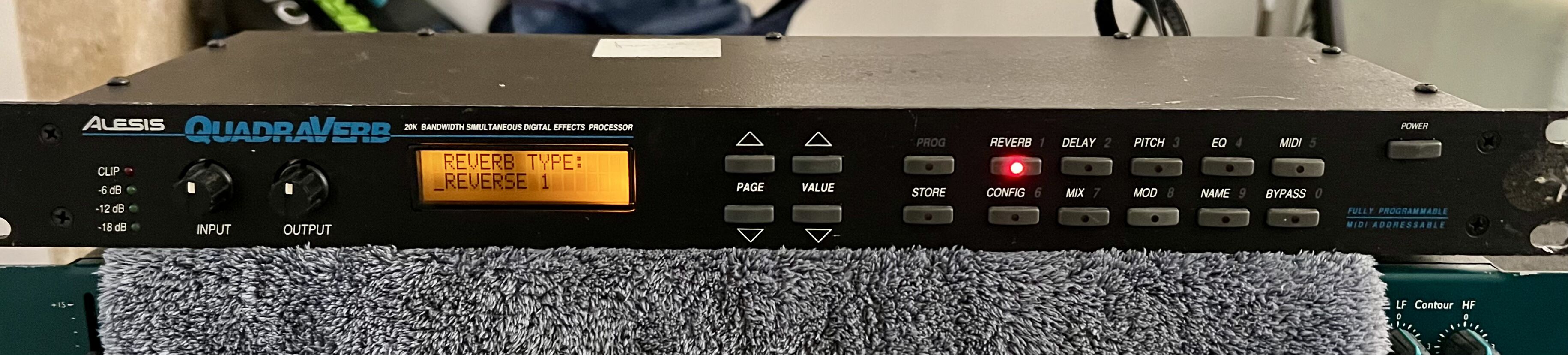 Vends Alesis Quadraverb