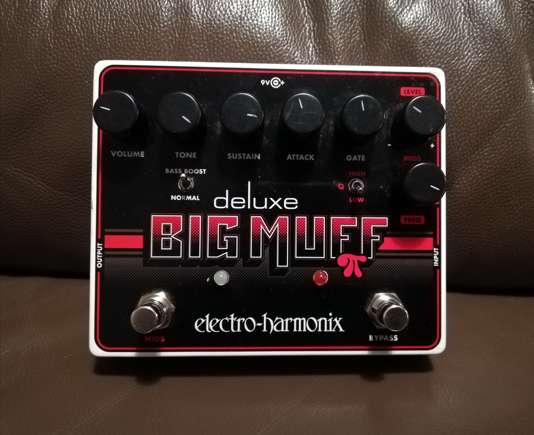 Vends pédale fuzz BIG MUFF DELUXE PI - ELECTRO HARMONIX