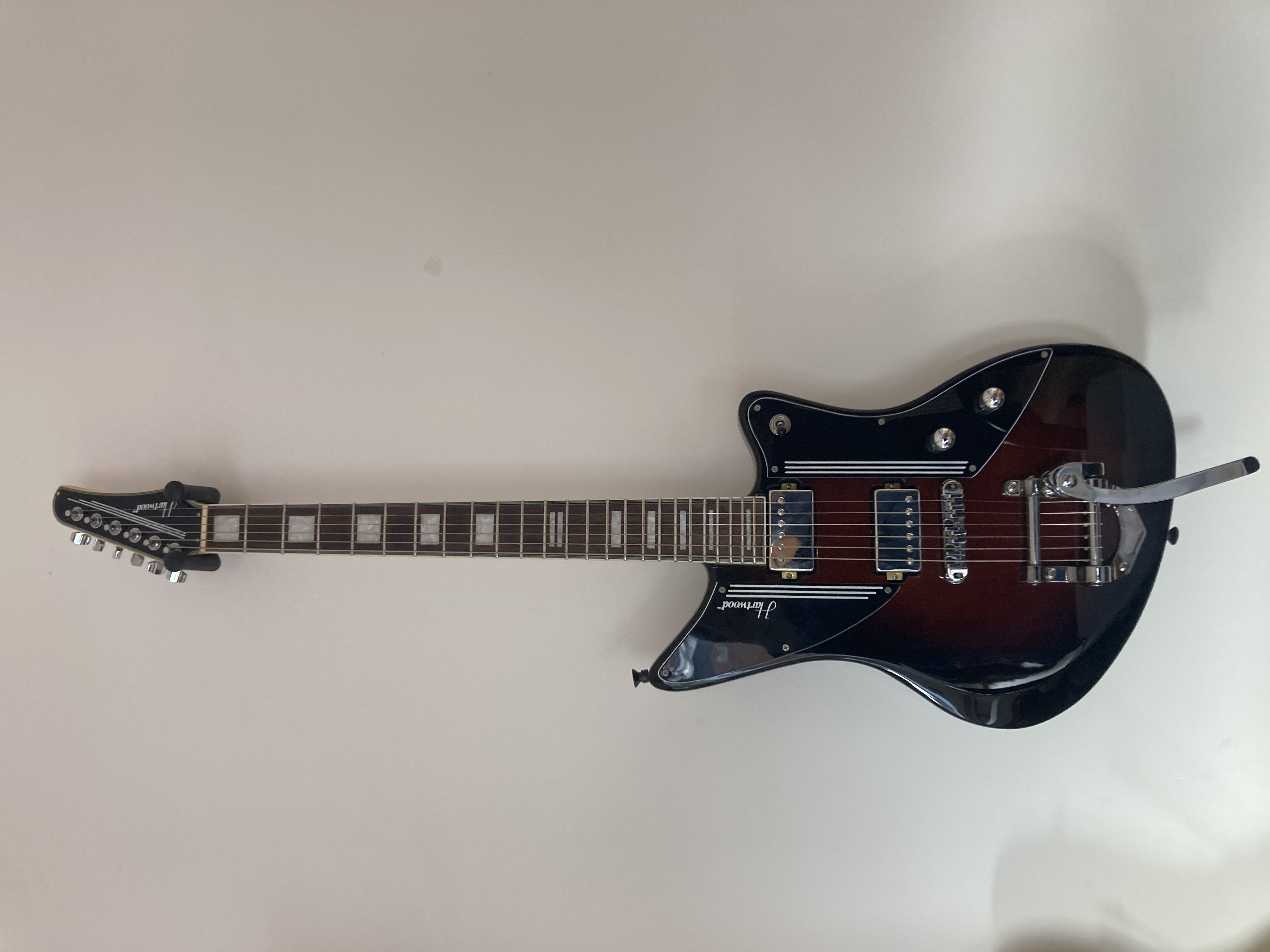 Hartwood Charger vibrato