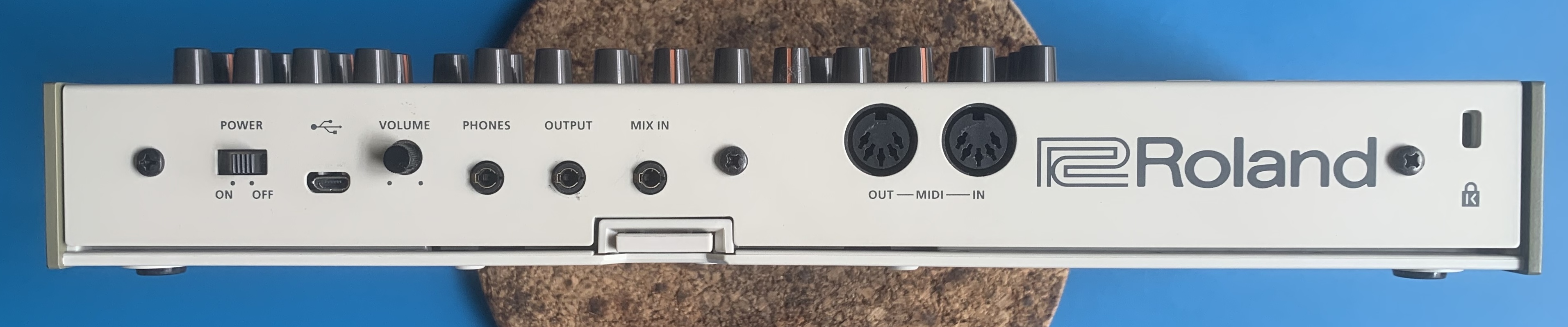 Roland TR-09 (31858)
