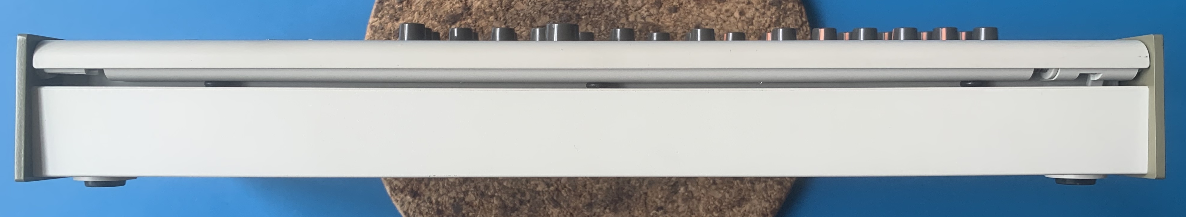 Roland TR-09 (782)