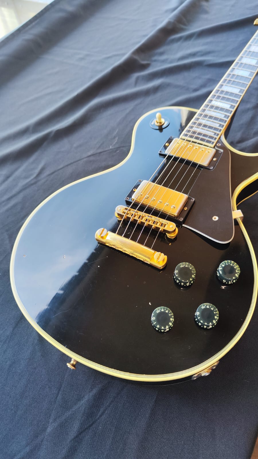 Vends guitare de collection Gibson Les Paul Custom 1981