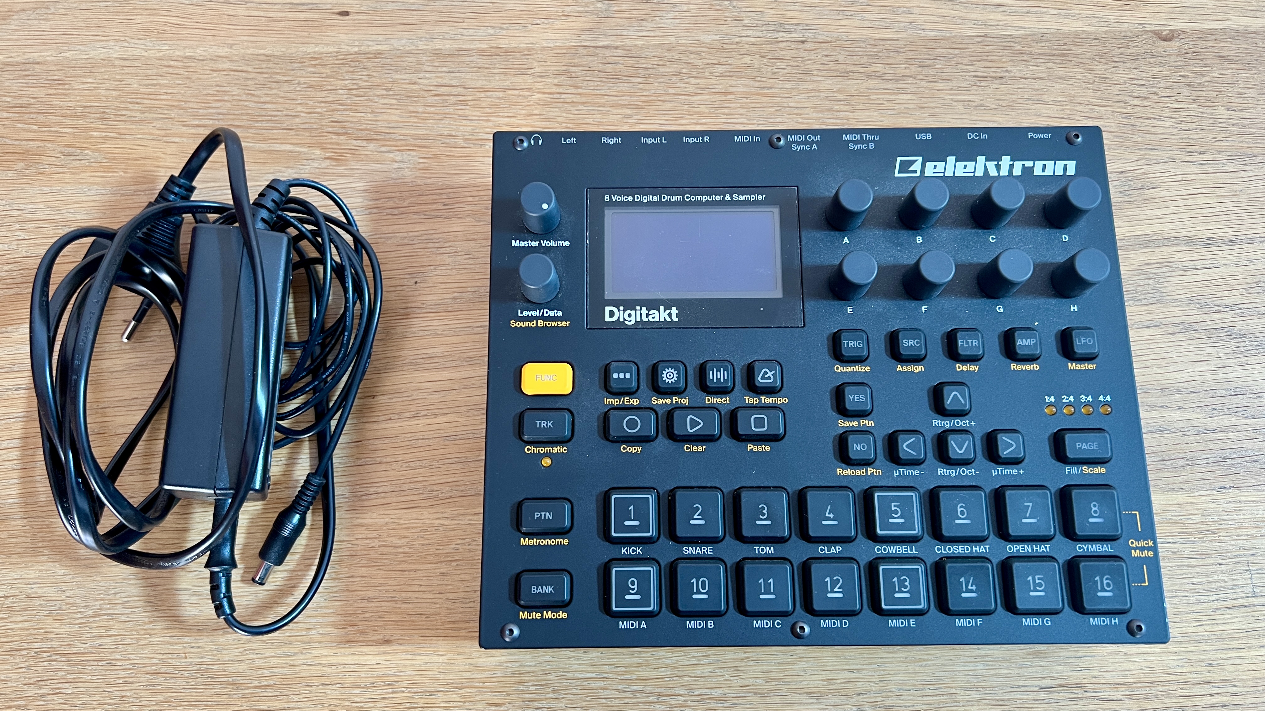 Vends Elektron Digitakt neuf