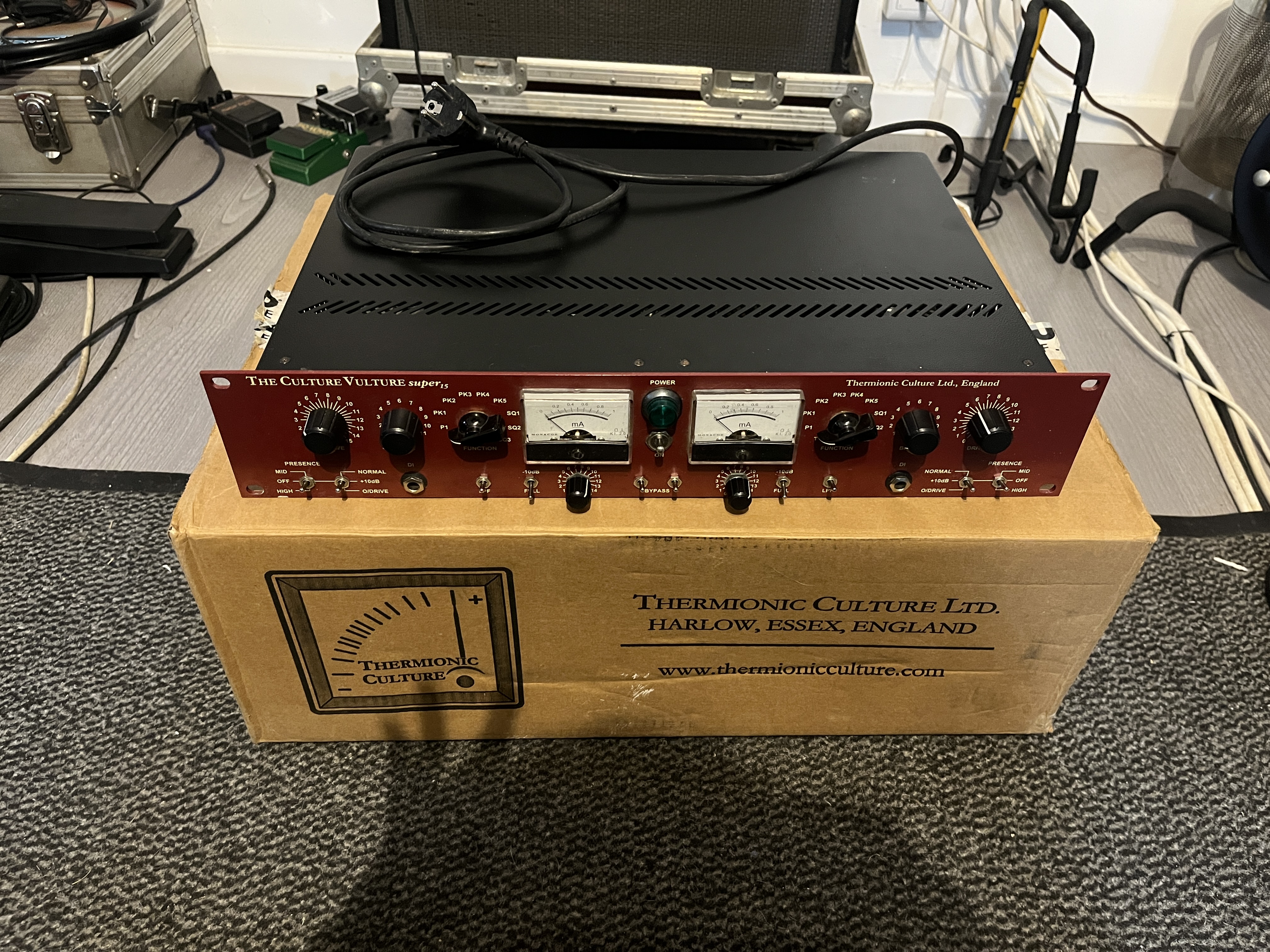 Vends Thermionic Culture Vulture Super 15 