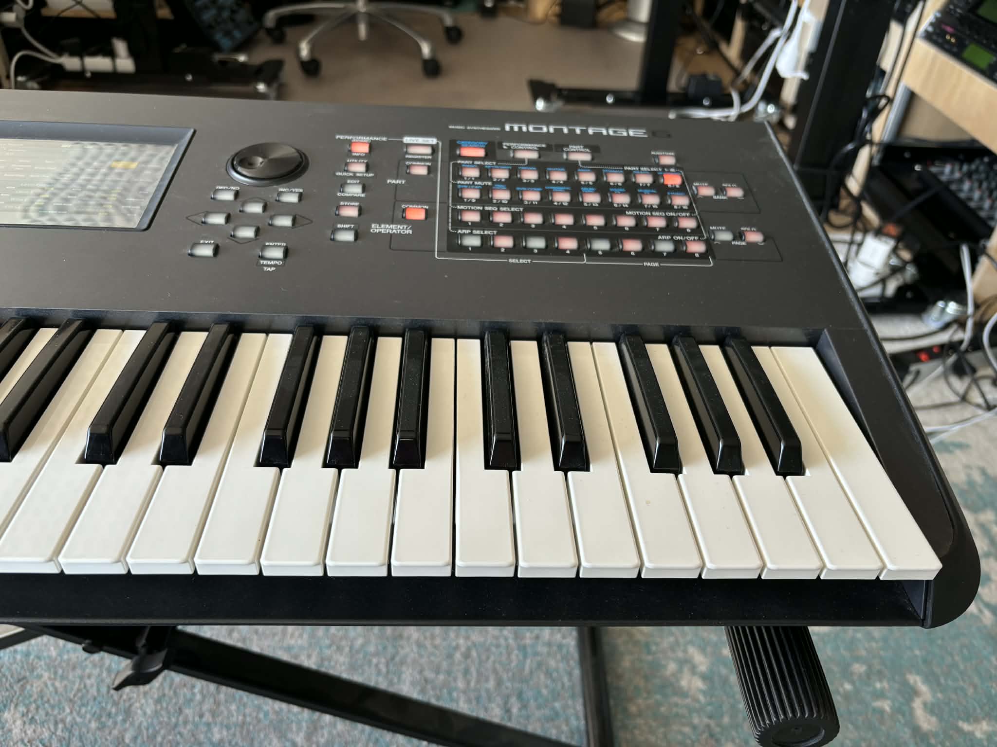 Yamaha Montage 6 (61943)