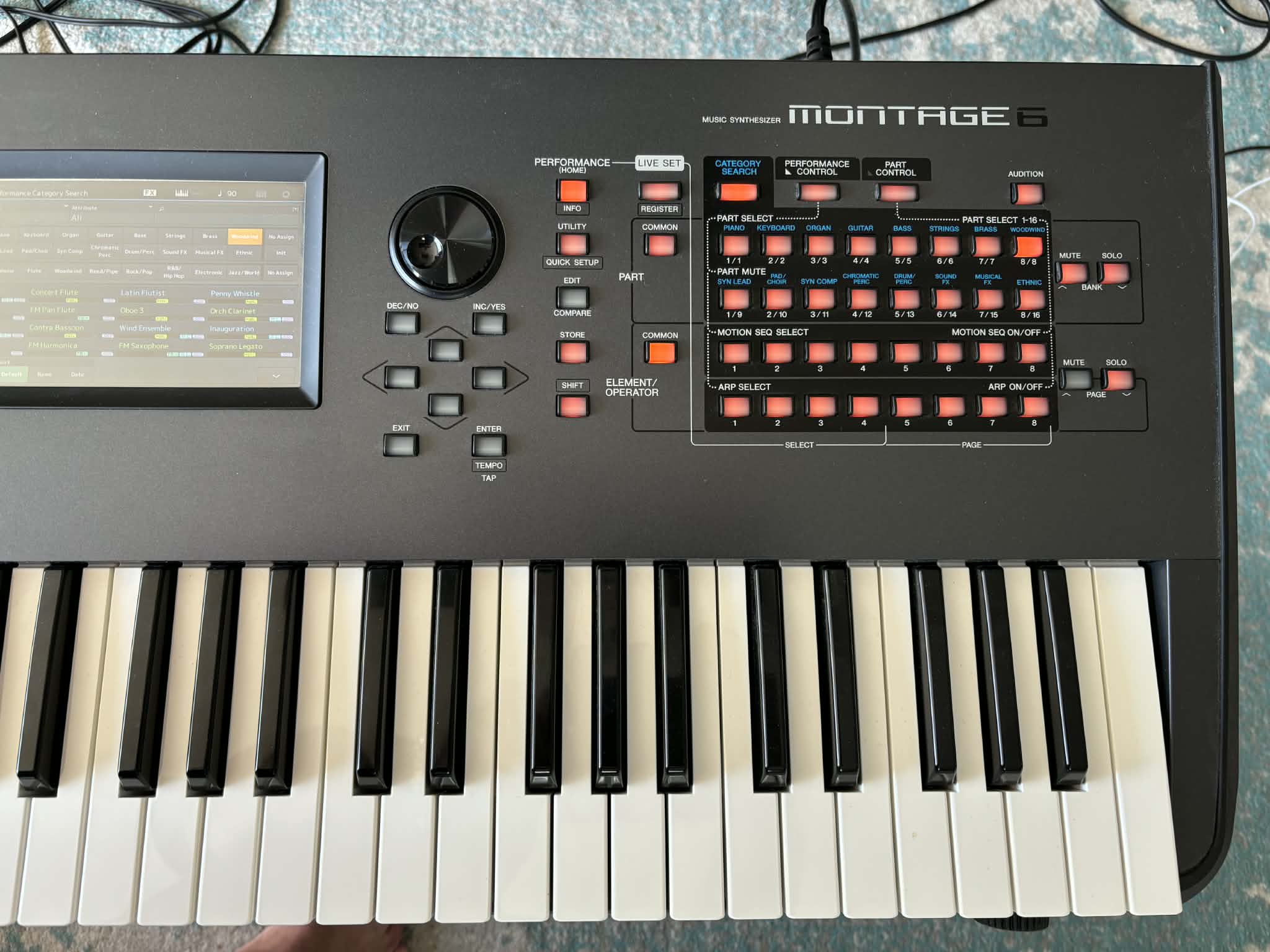 Yamaha Montage 6 (48757)