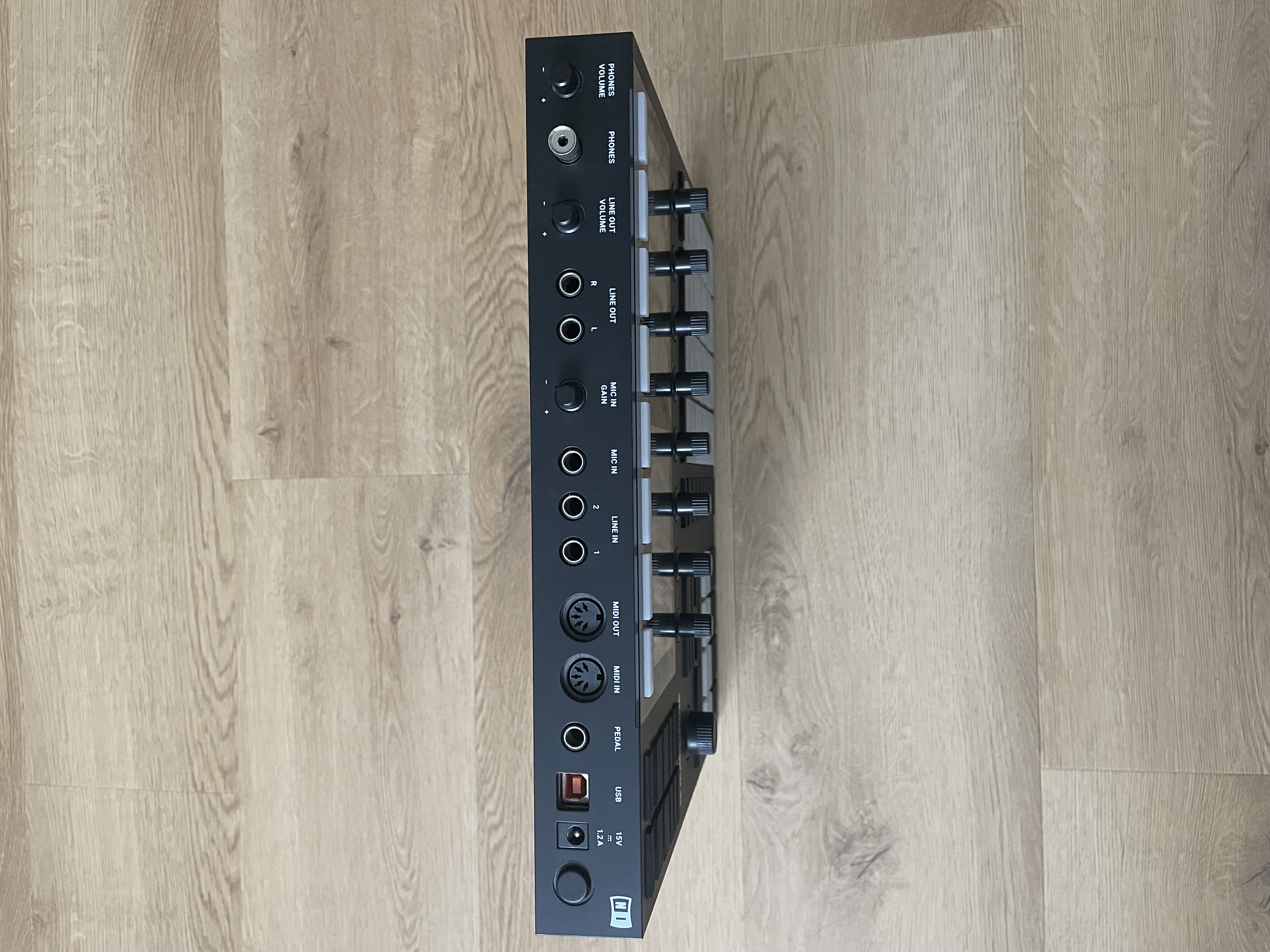 Native Instruments Maschine mk3 (7218)