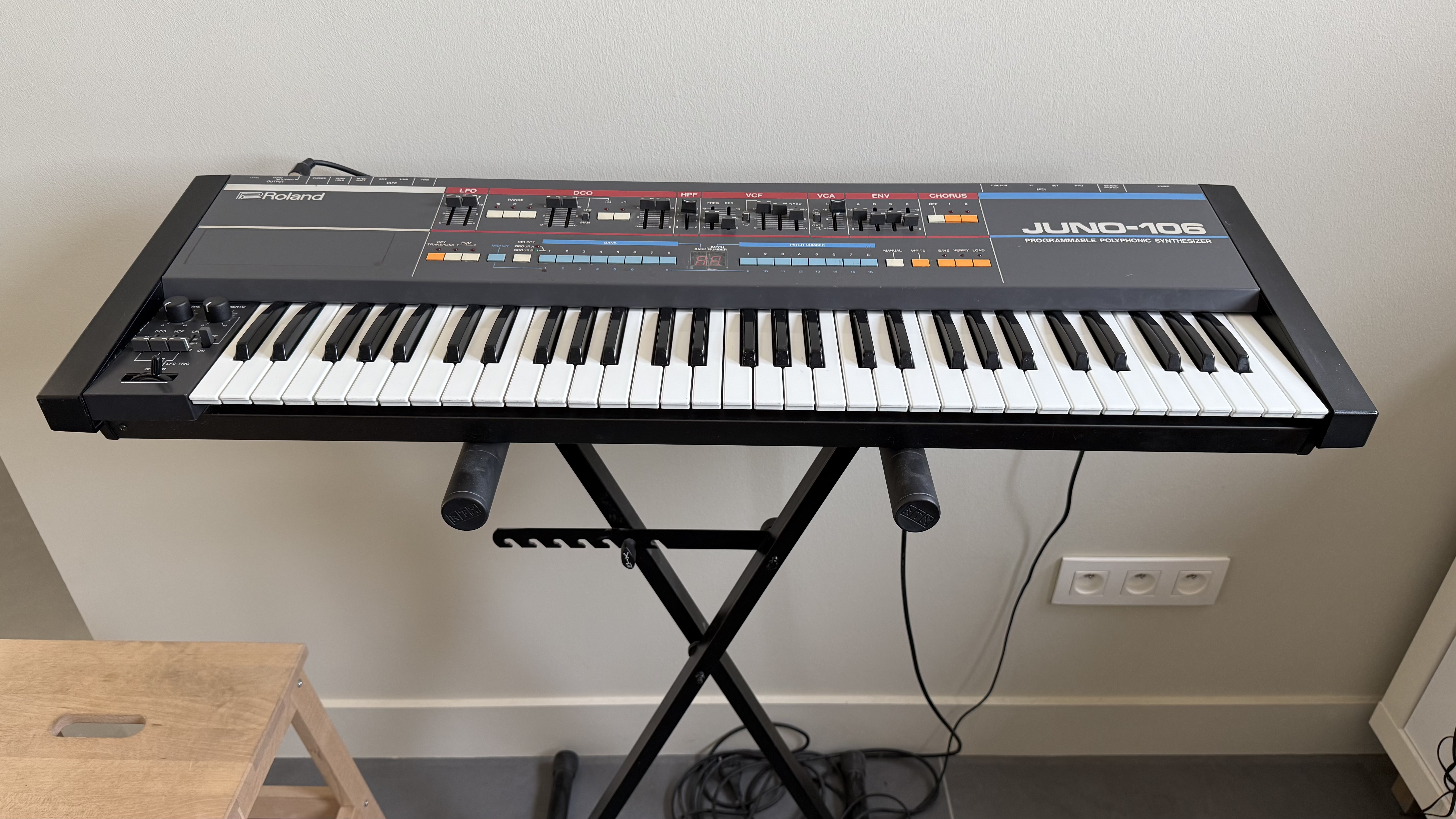 Roland JUNO-106 (5610)