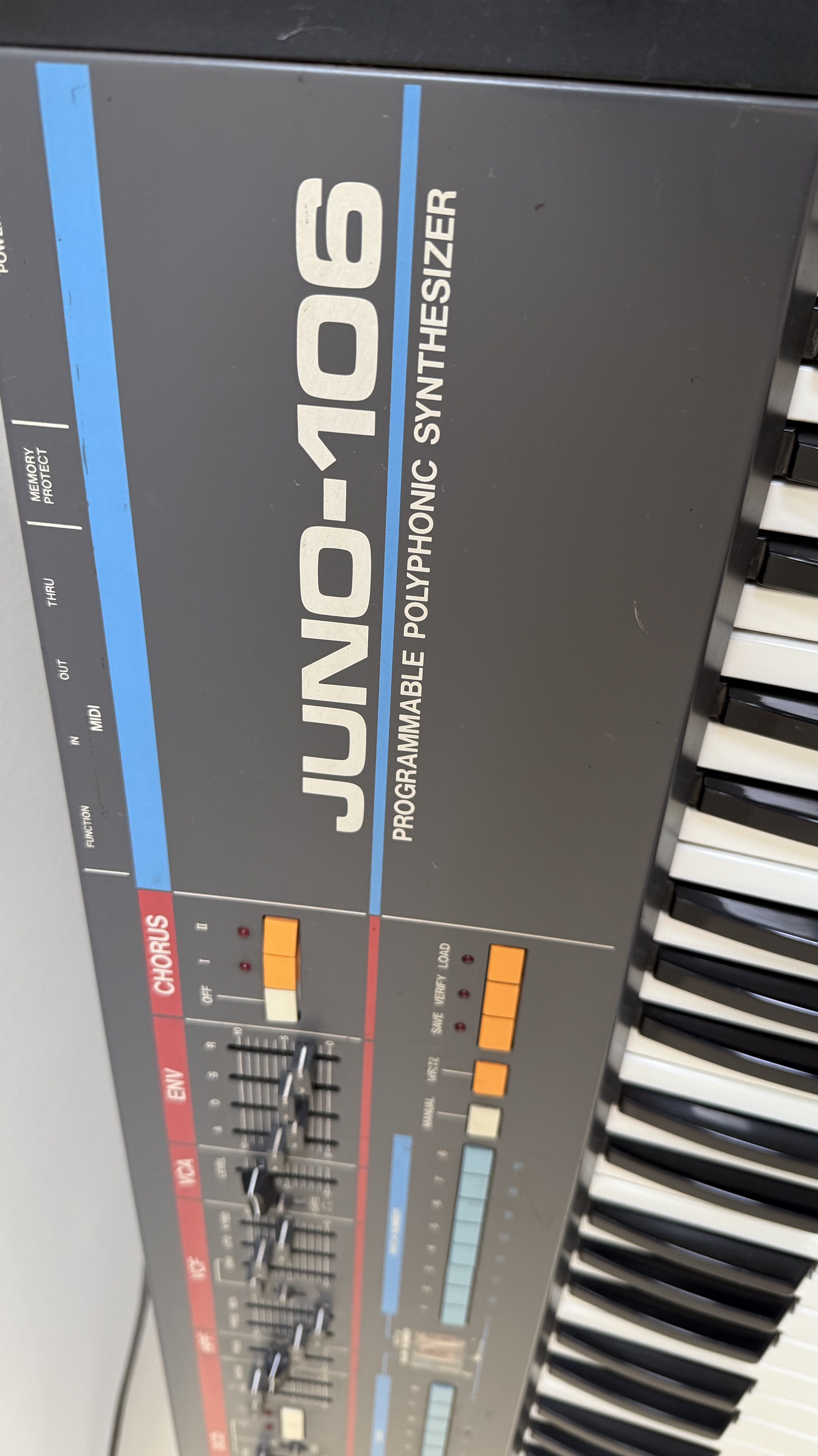 Roland JUNO-106 (53049)