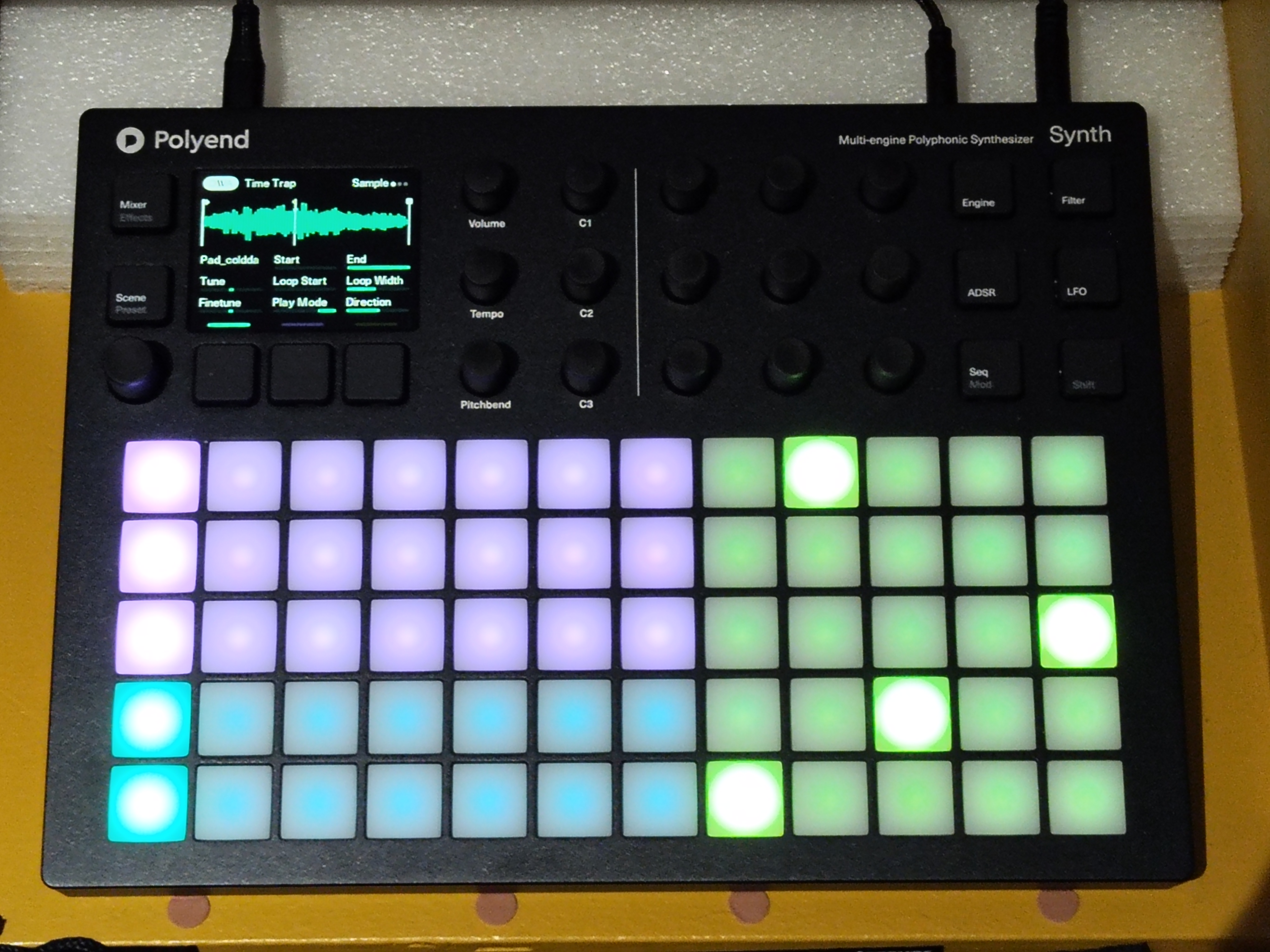 Échange SYNTH contre TR8-S 