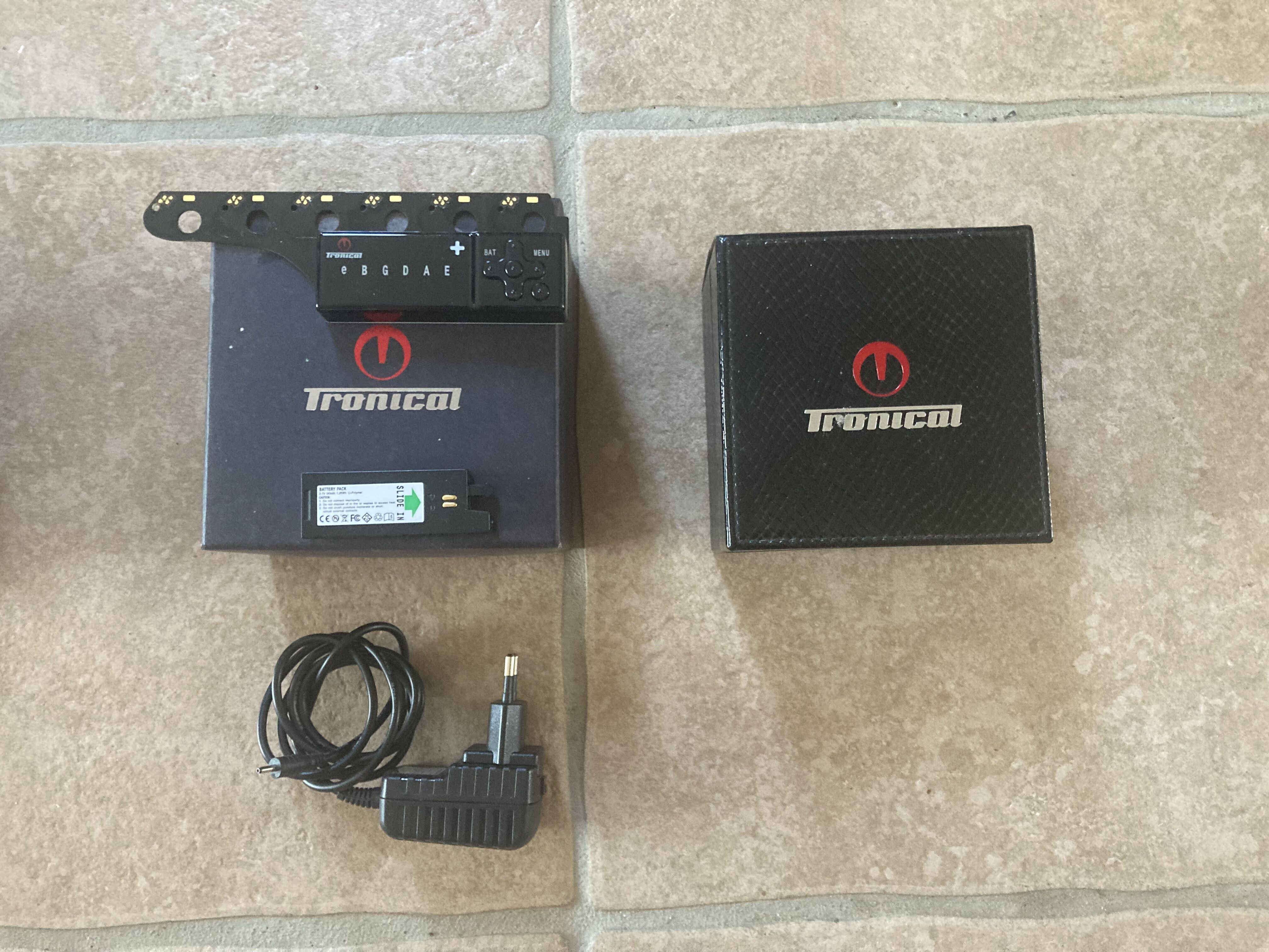 Accordeur de guitare TronicalTune