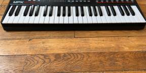 Vends clavier Akai Professional MPK249