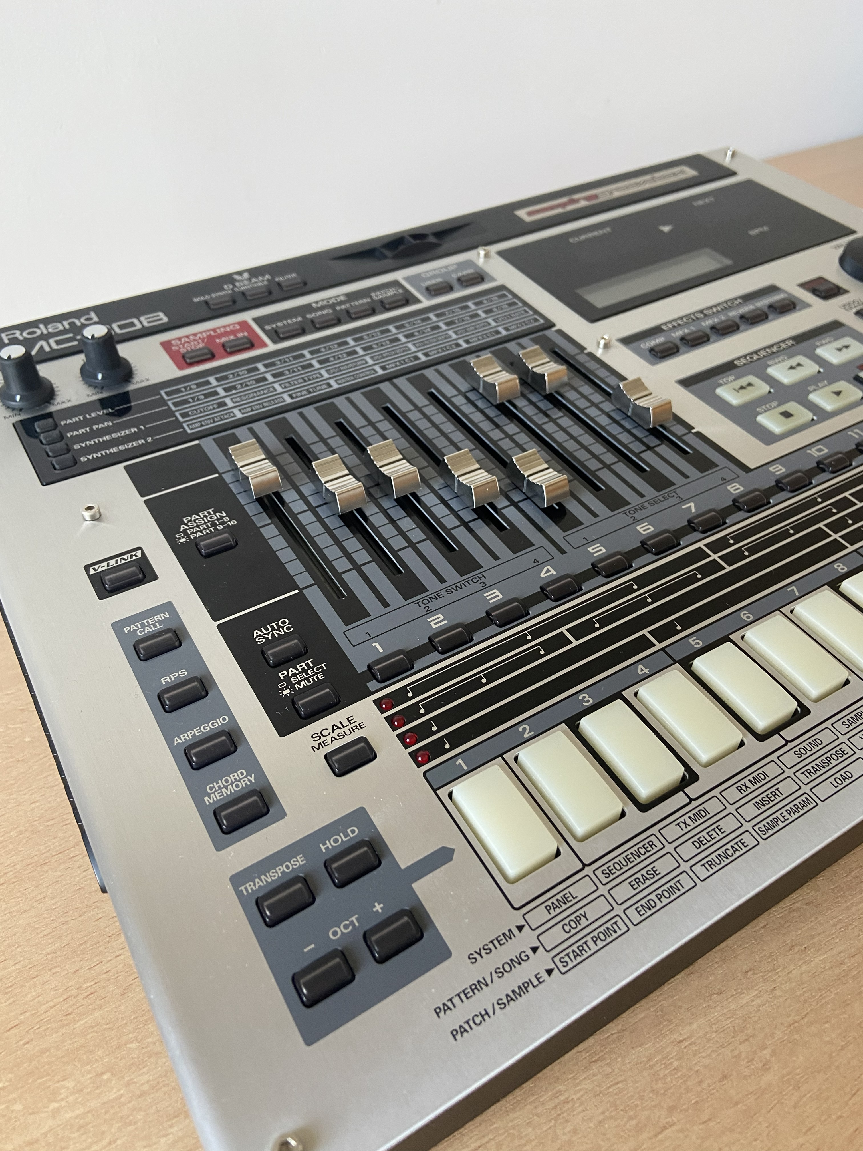 MC-808 fonctionnelle sauf partie motorisée