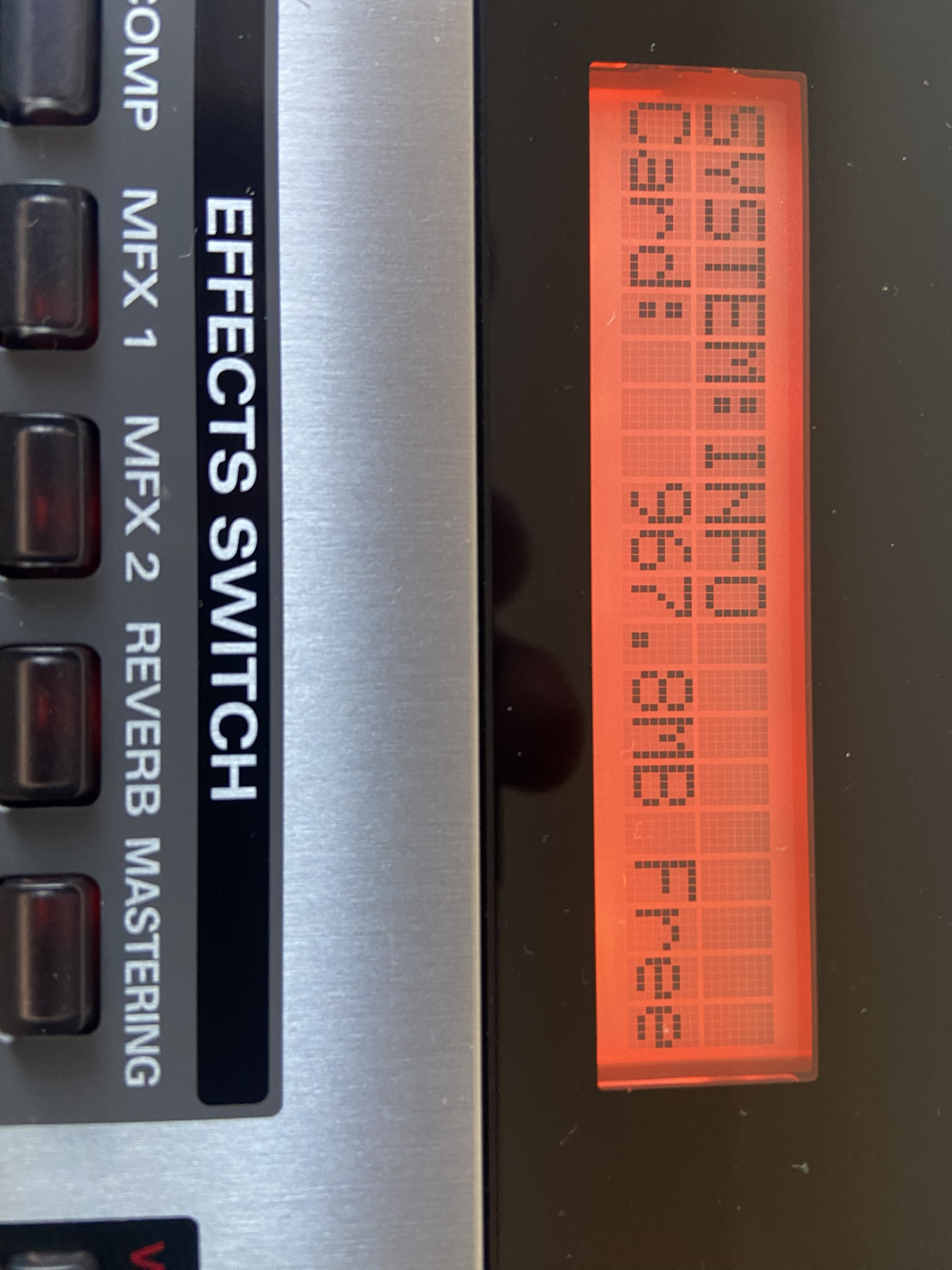 Roland MC-808 (84697)