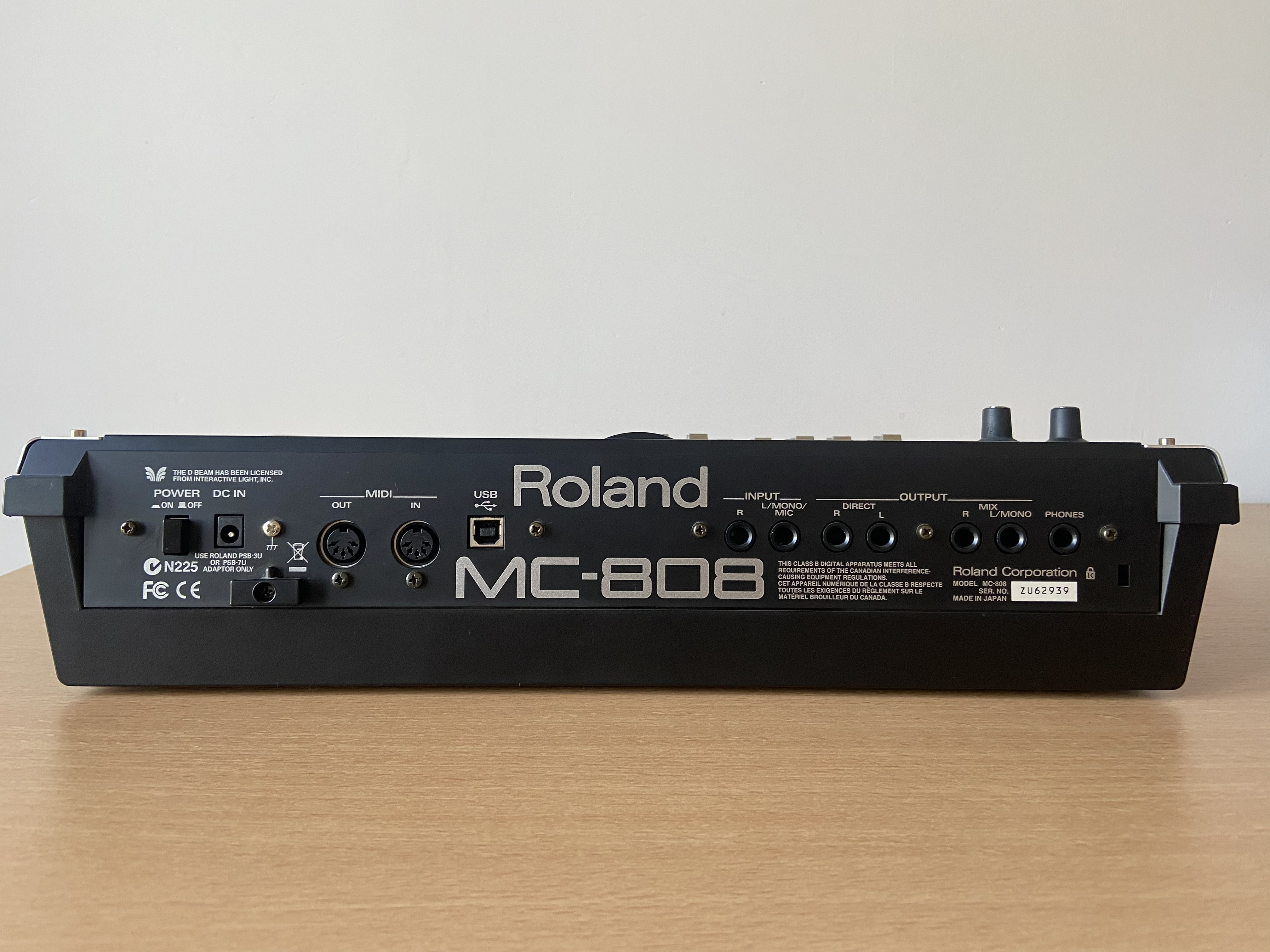Roland MC-808 (5565)