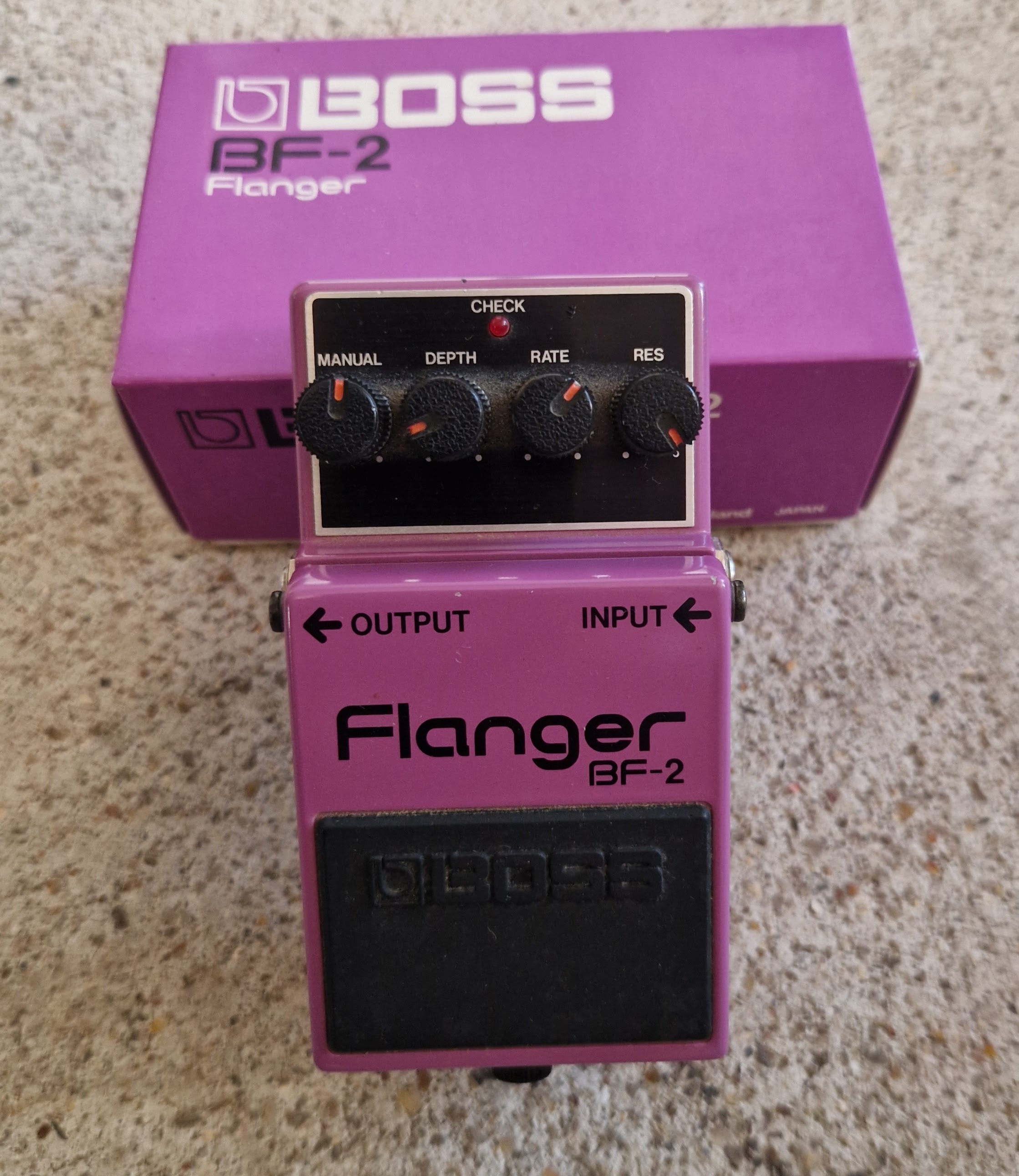 Pédale BOSS BF-2 Flanger Vintage – Made in Japan