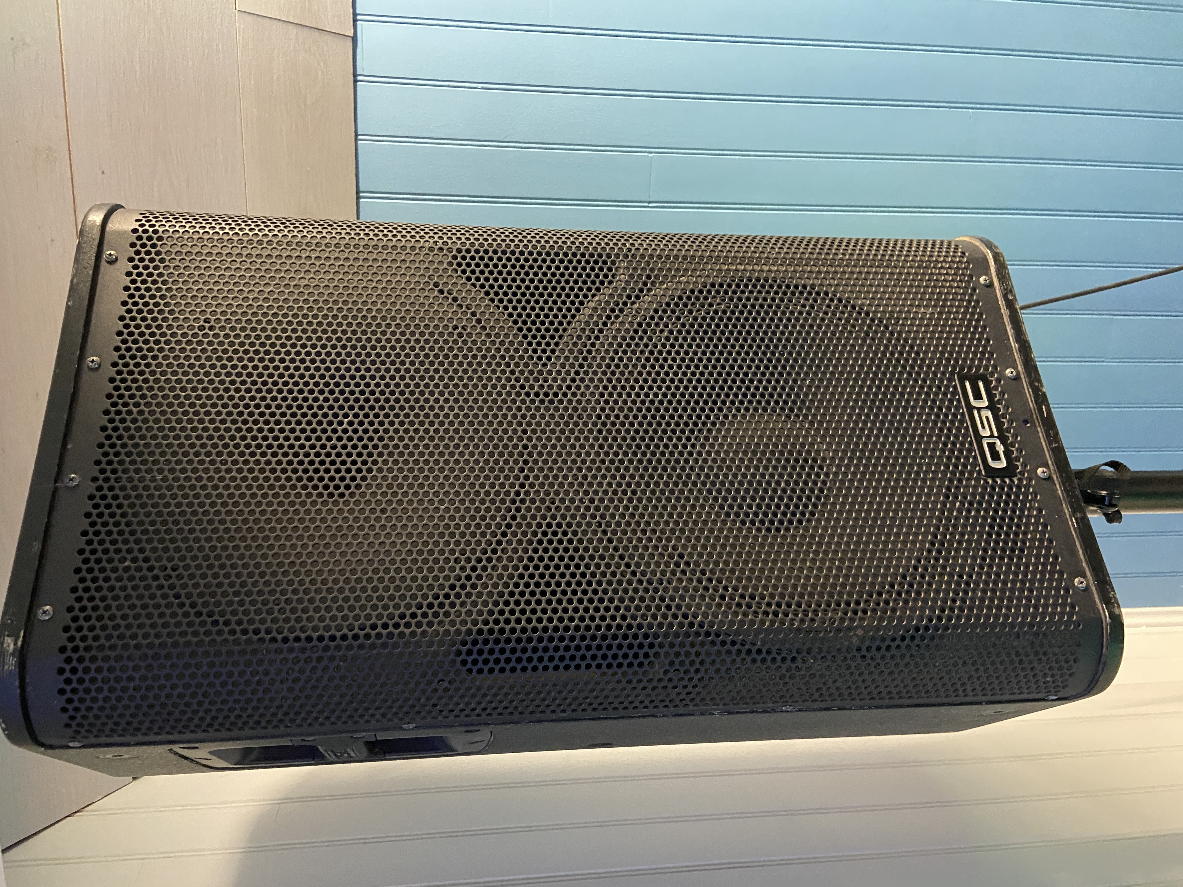 Enceinte de sono QSC HPR122i a vendre 